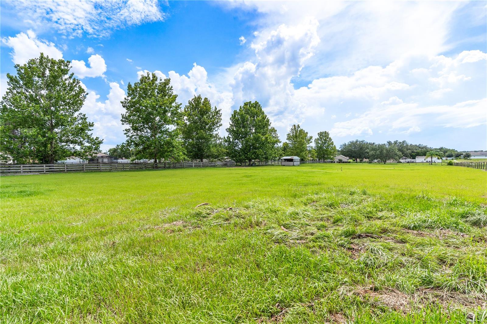 Image 18 of 33 For Deer Meadow Lane