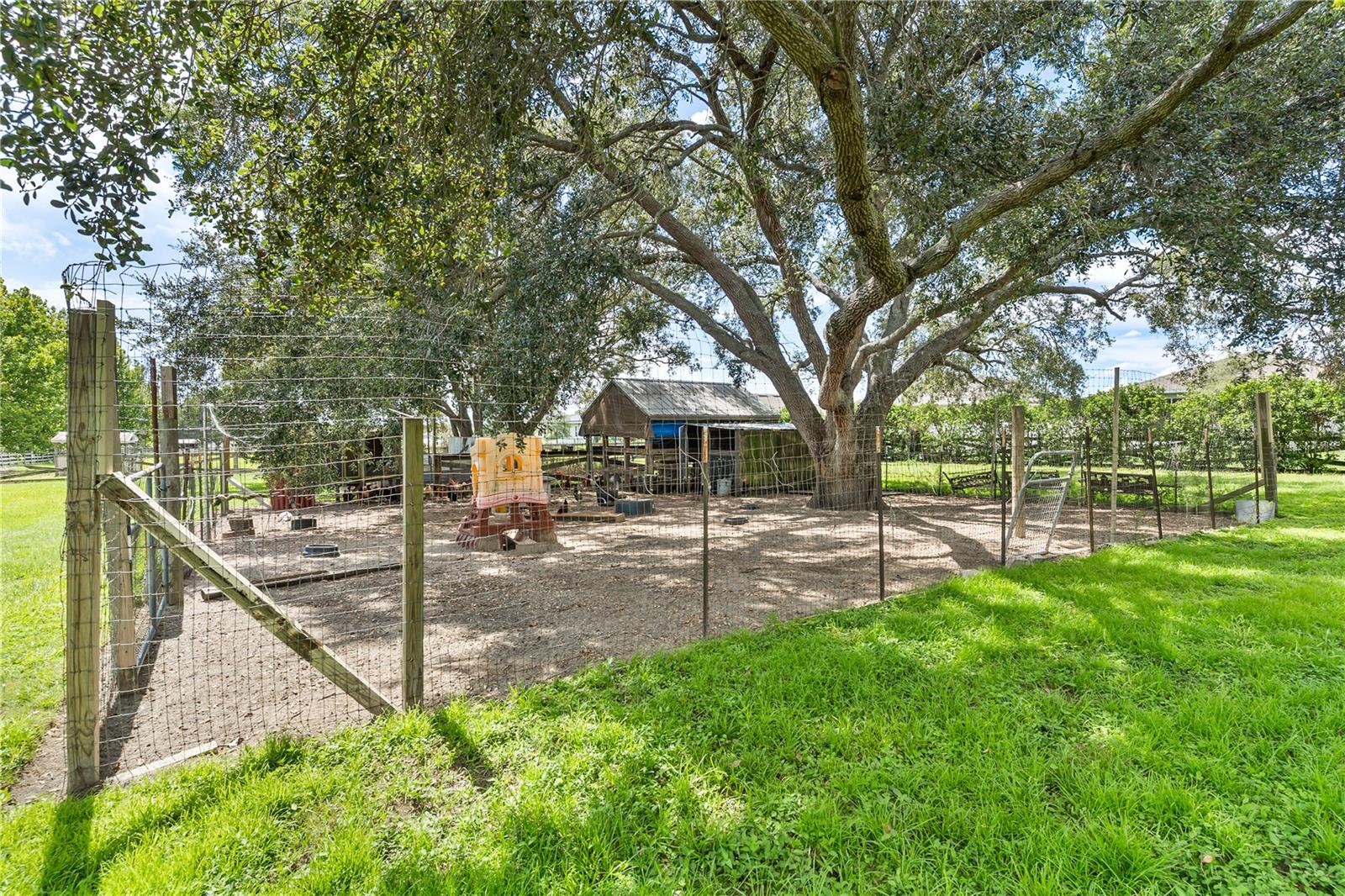 Image 26 of 33 For Deer Meadow Lane