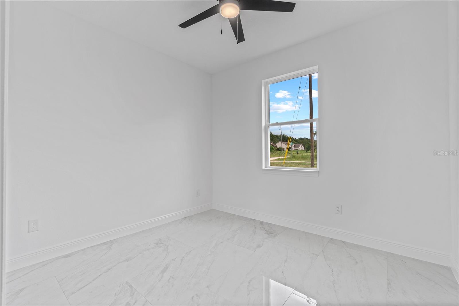 Image 23 of 26 For 13061 Sw 104th Lane