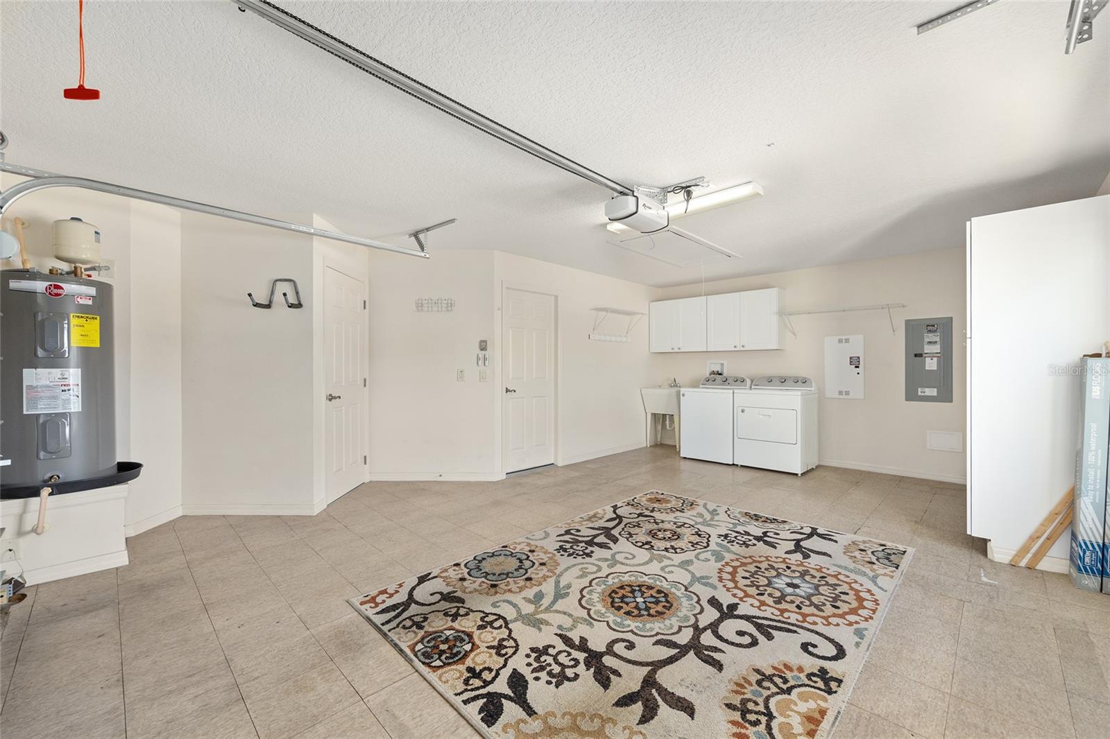 Image 40 of 58 For 1057 Carver Court