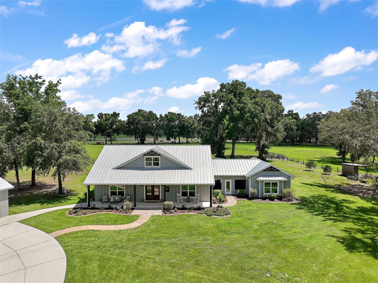 Details for 40600 Le Grande Street, UMATILLA, FL 32784