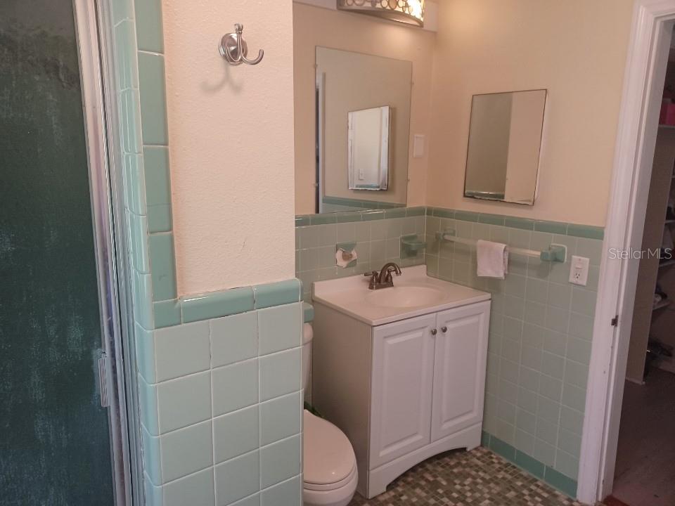 Image 18 of 26 For 506 Perkins Street