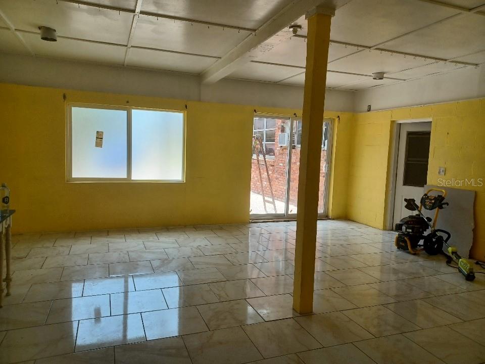 Image 8 of 26 For 506 Perkins Street