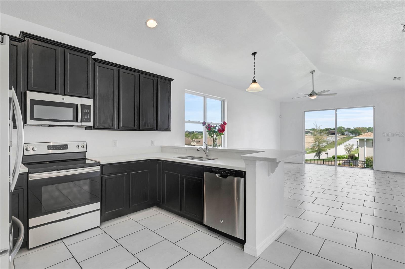 Image 12 of 45 For 9440 Ivywood Street