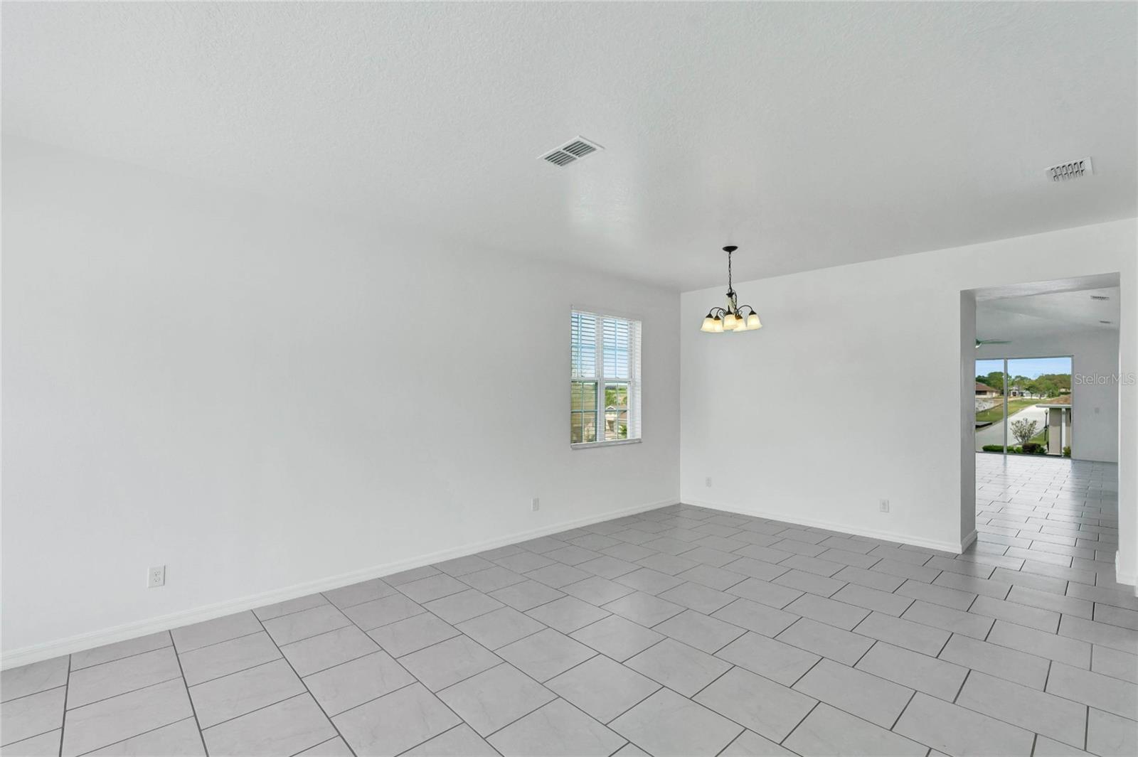 Image 8 of 45 For 9440 Ivywood Street