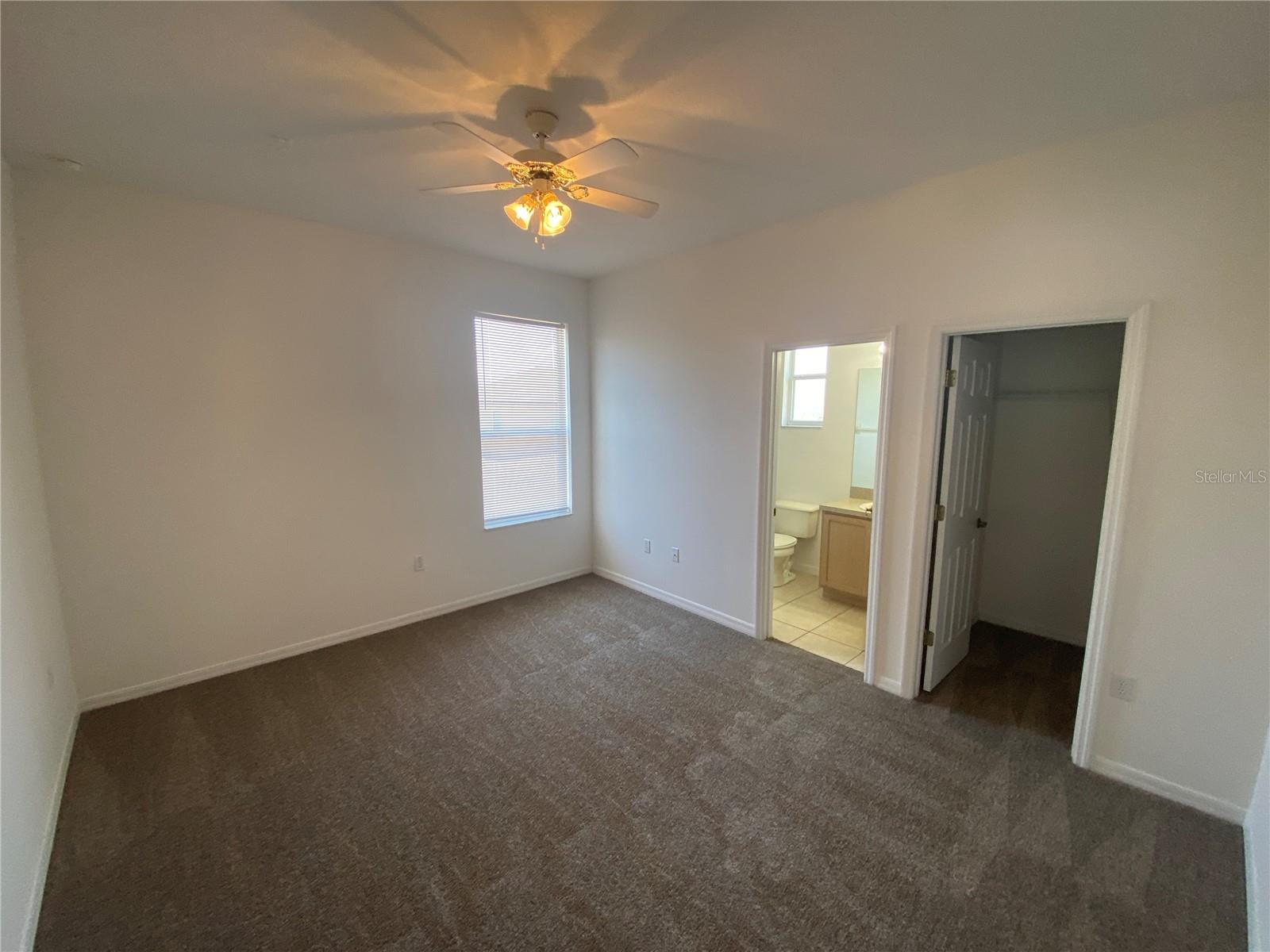 Image 8 of 19 For 414 Ryans Ridge Avenue