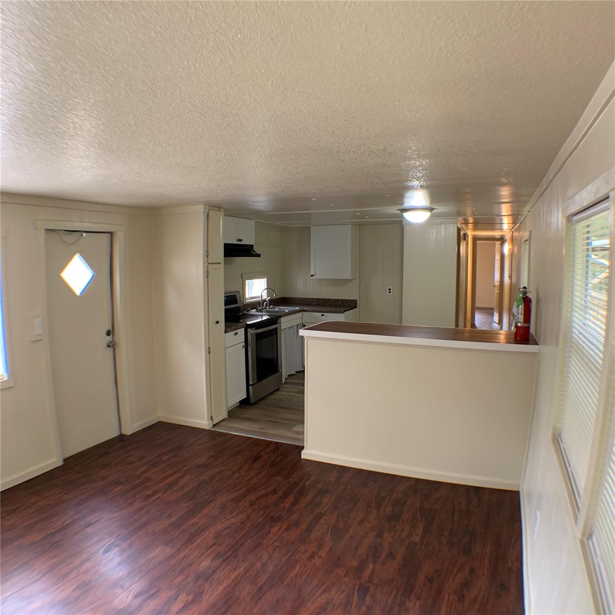 Listing photo id 0 for 5035 Hunts Court 8b