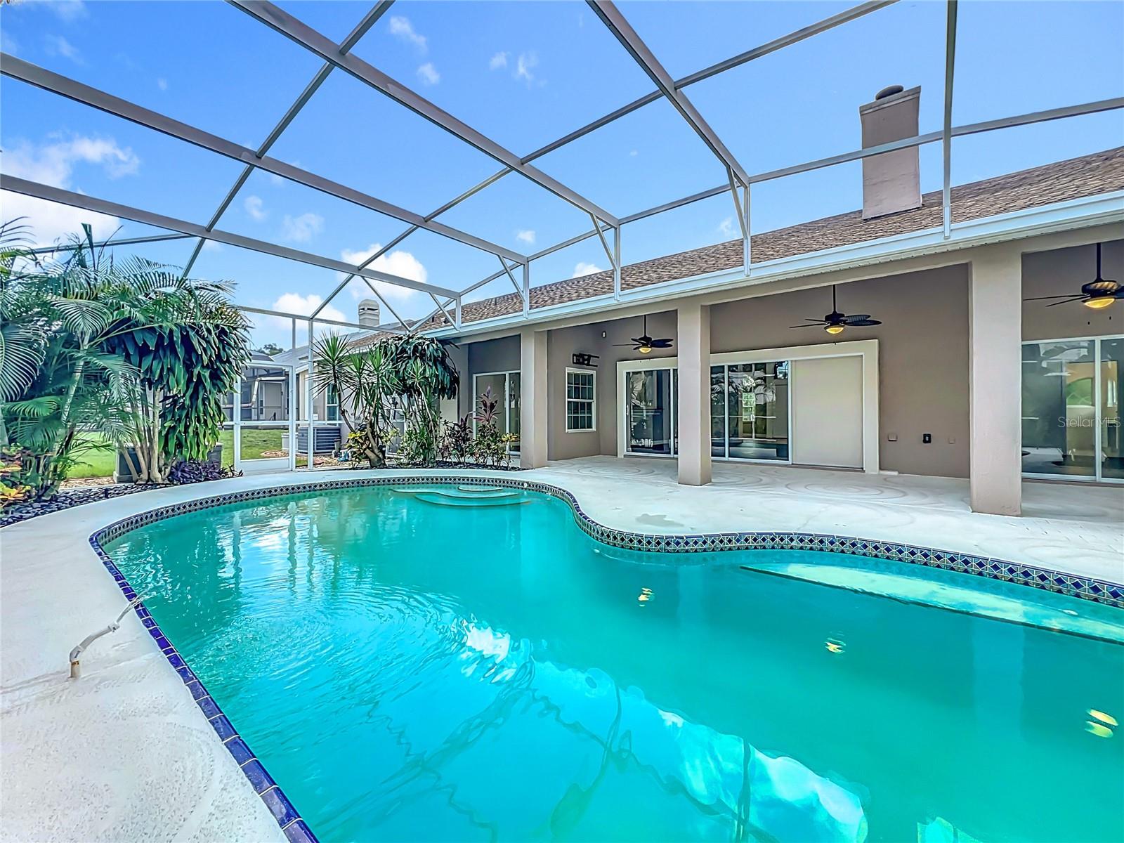 Image 13 of 98 For 546 Wheatstone Place