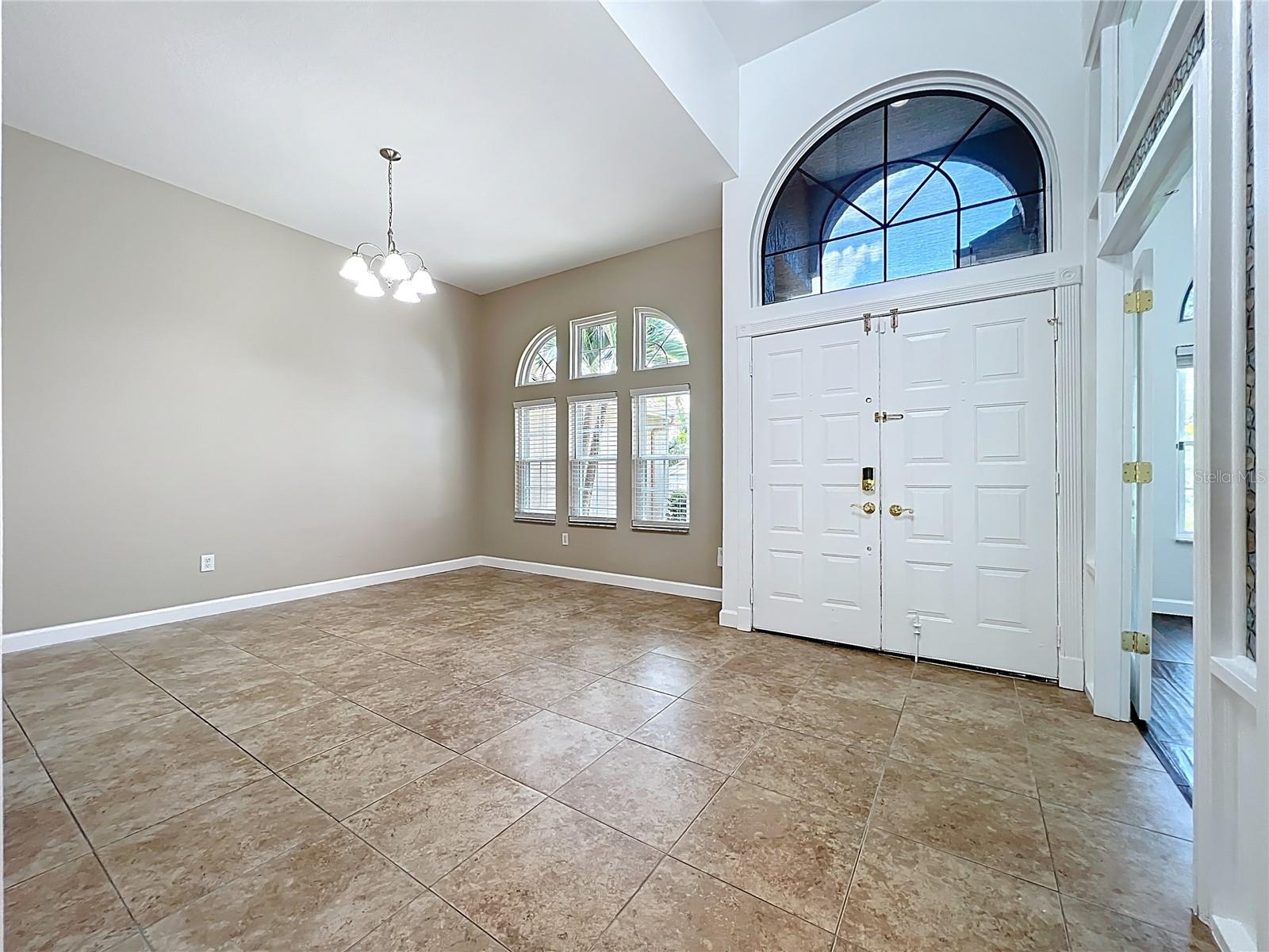 Image 31 of 98 For 546 Wheatstone Place
