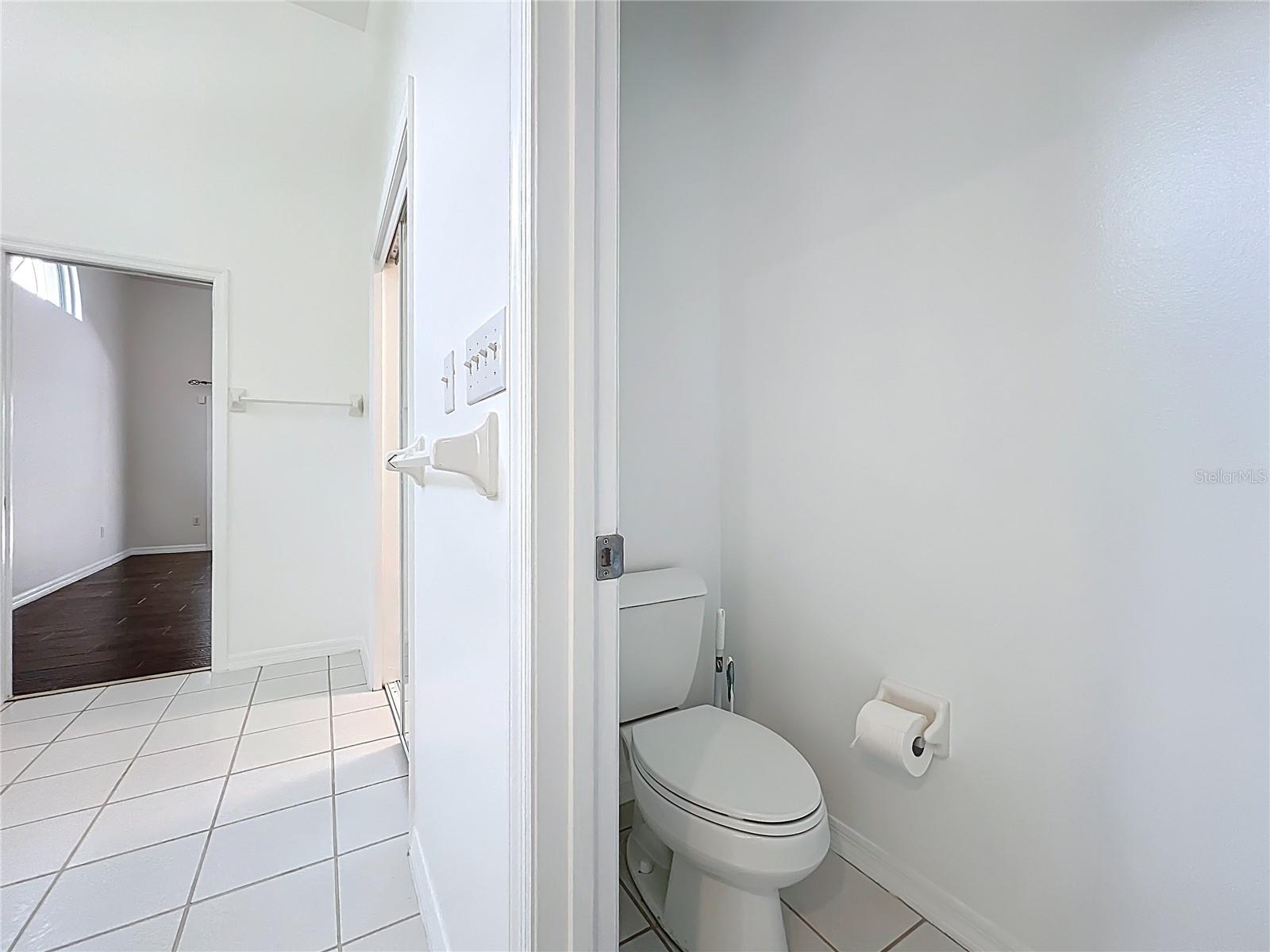 Image 39 of 98 For 546 Wheatstone Place