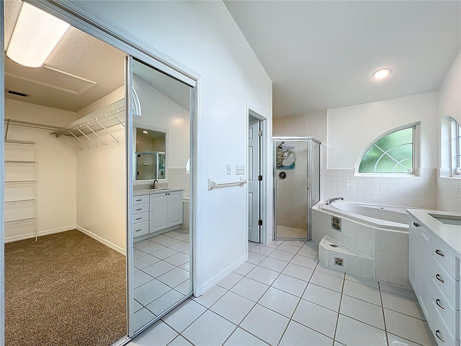 Image 45 of 98 For 546 Wheatstone Place