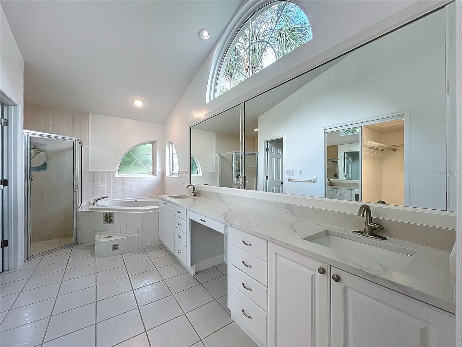 Image 46 of 98 For 546 Wheatstone Place