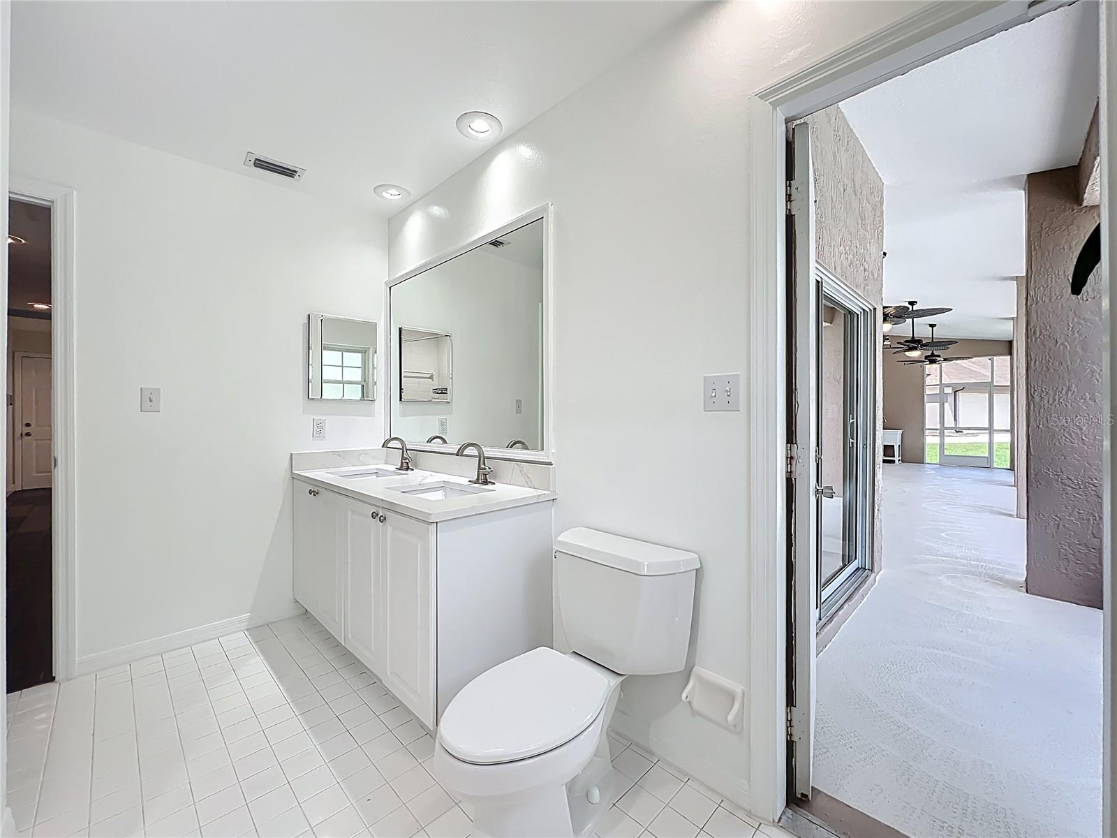 Image 54 of 98 For 546 Wheatstone Place
