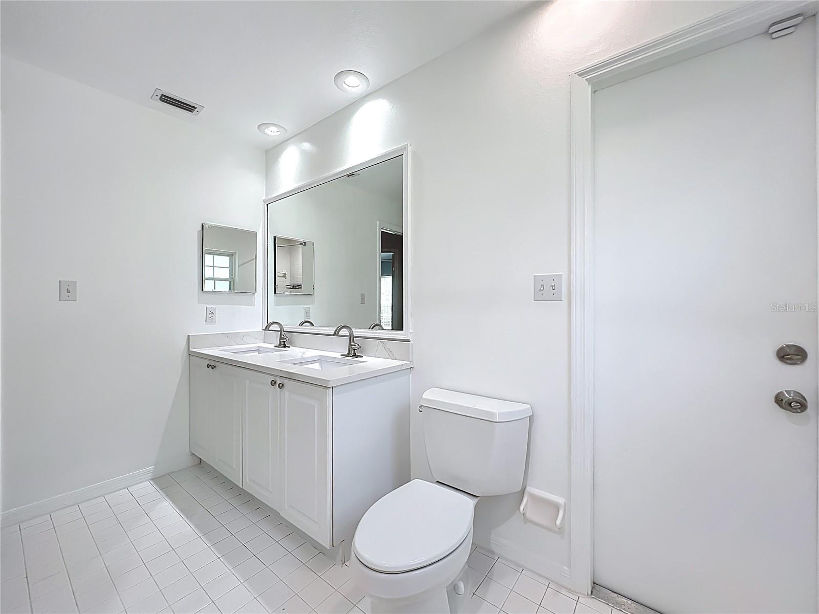 Image 57 of 98 For 546 Wheatstone Place