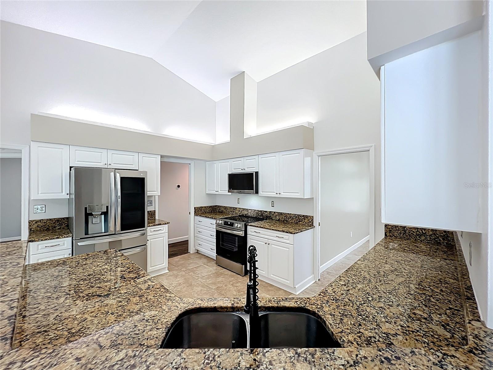 Image 79 of 98 For 546 Wheatstone Place