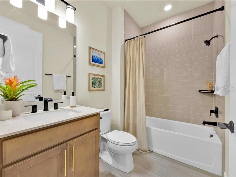 Image 33 of 35 For 17552 Saw Palmetto Avenue