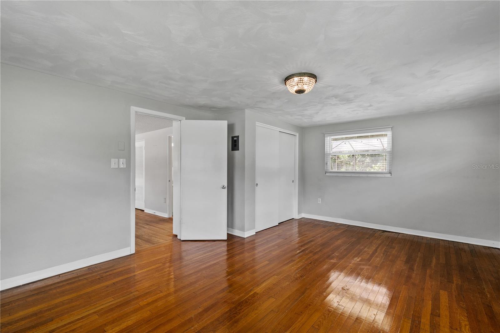Image 20 of 59 For 1510 Overlook Drive