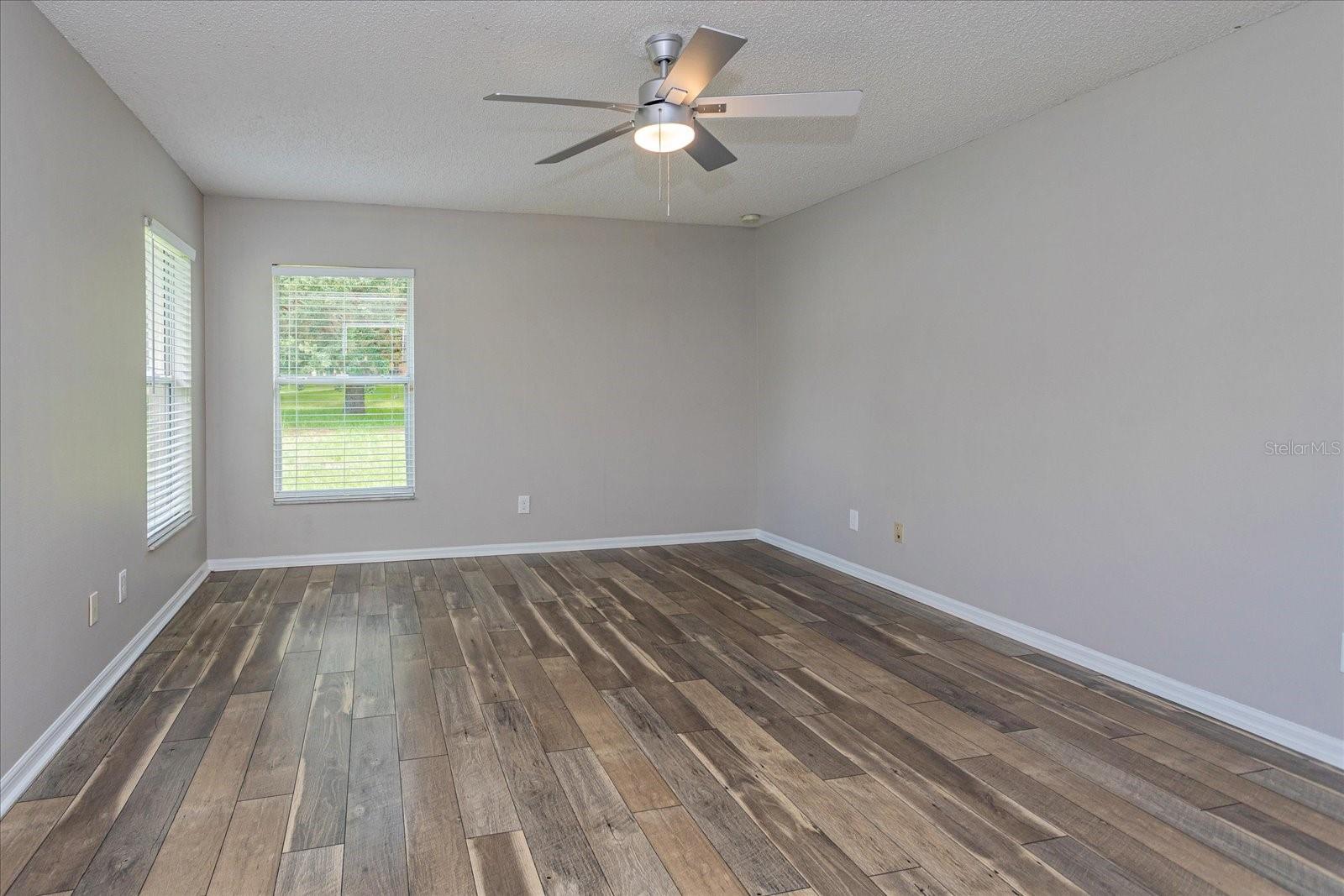Image 13 of 21 For 2235 Lake Pointe Circle