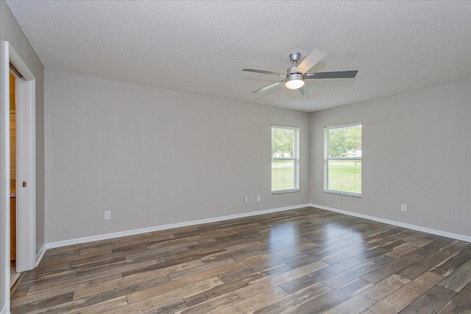 Image 14 of 21 For 2235 Lake Pointe Circle