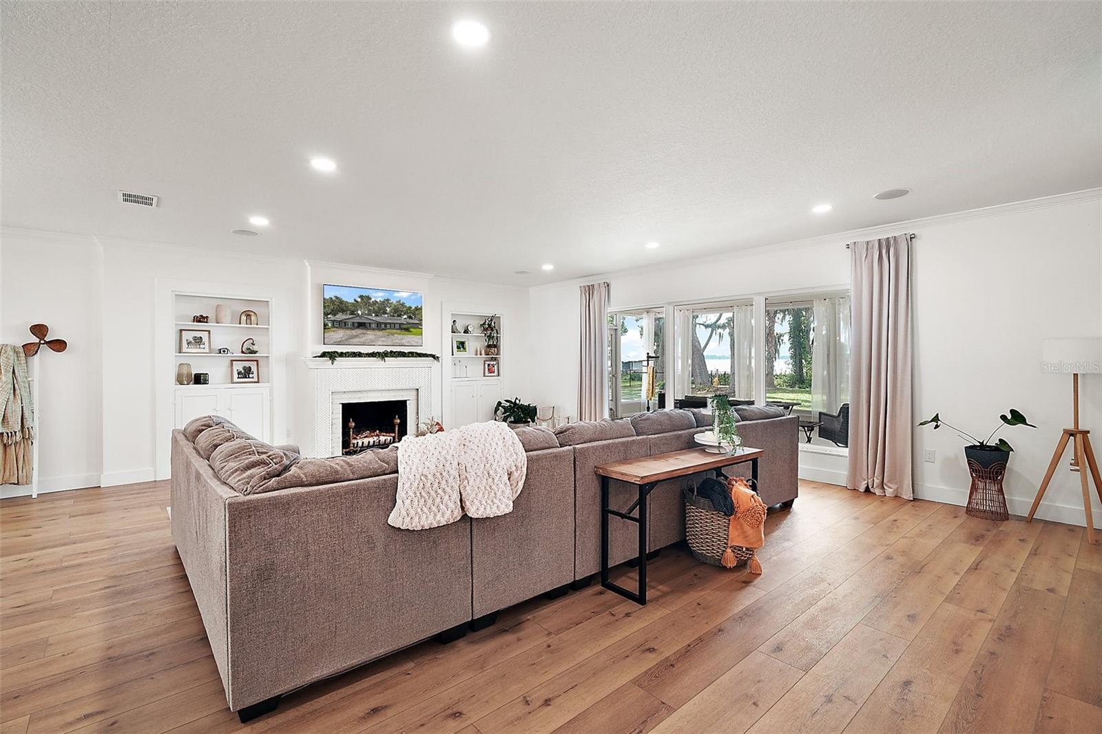 Image 15 of 62 For 3020 Indian Trail