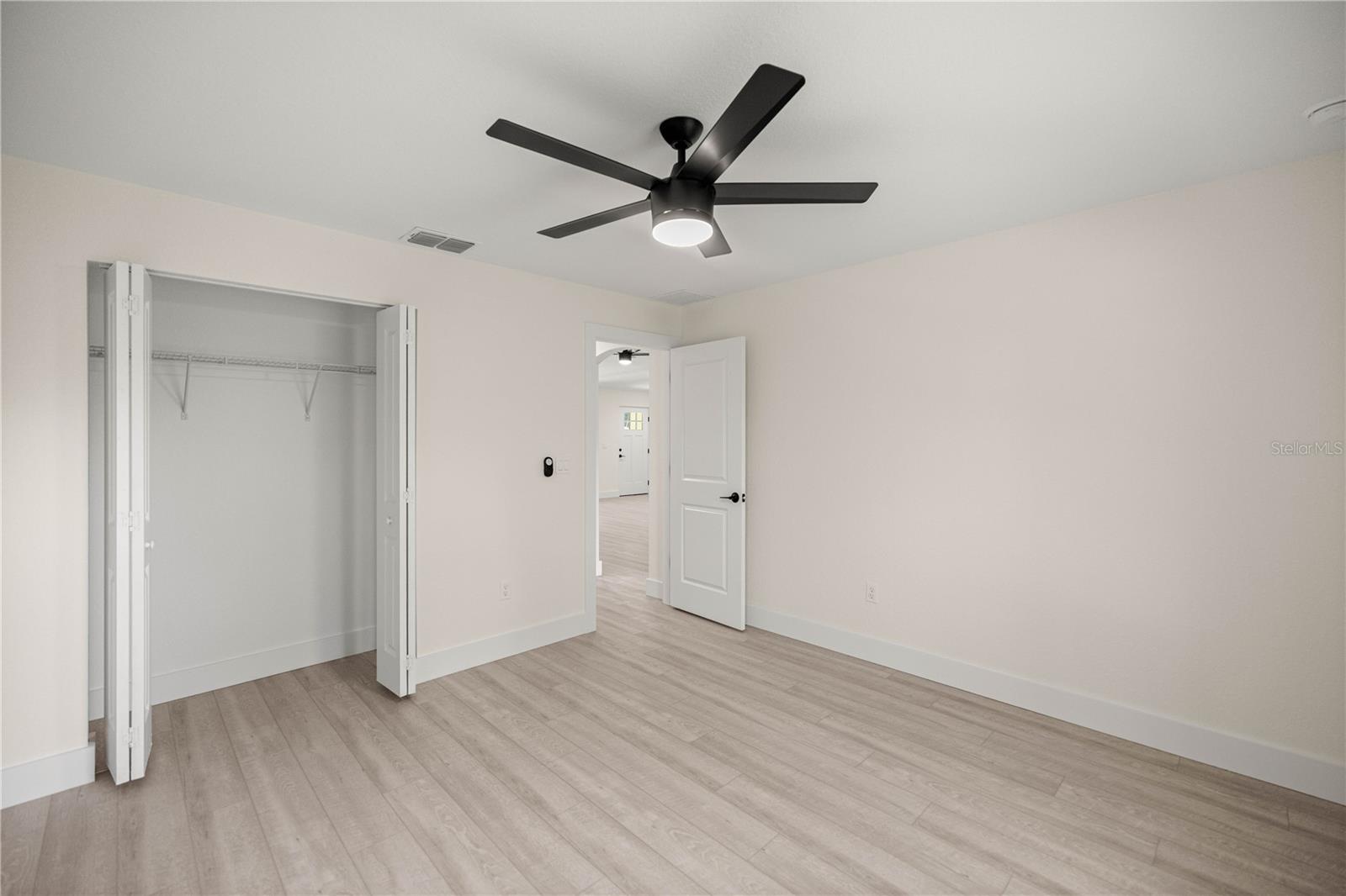 Image 23 of 33 For 6962 124th Street
