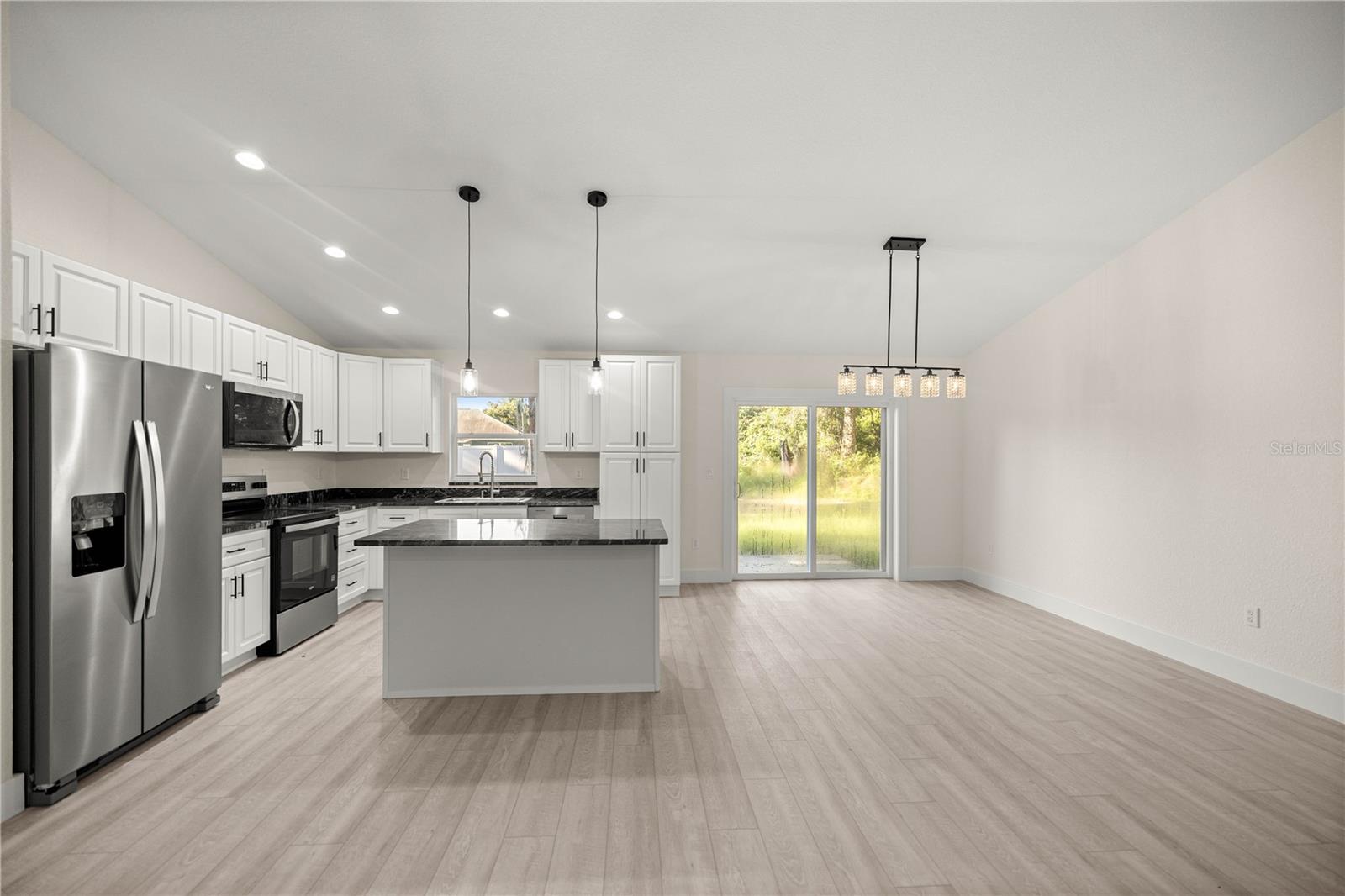 Image 8 of 33 For 6962 124th Street