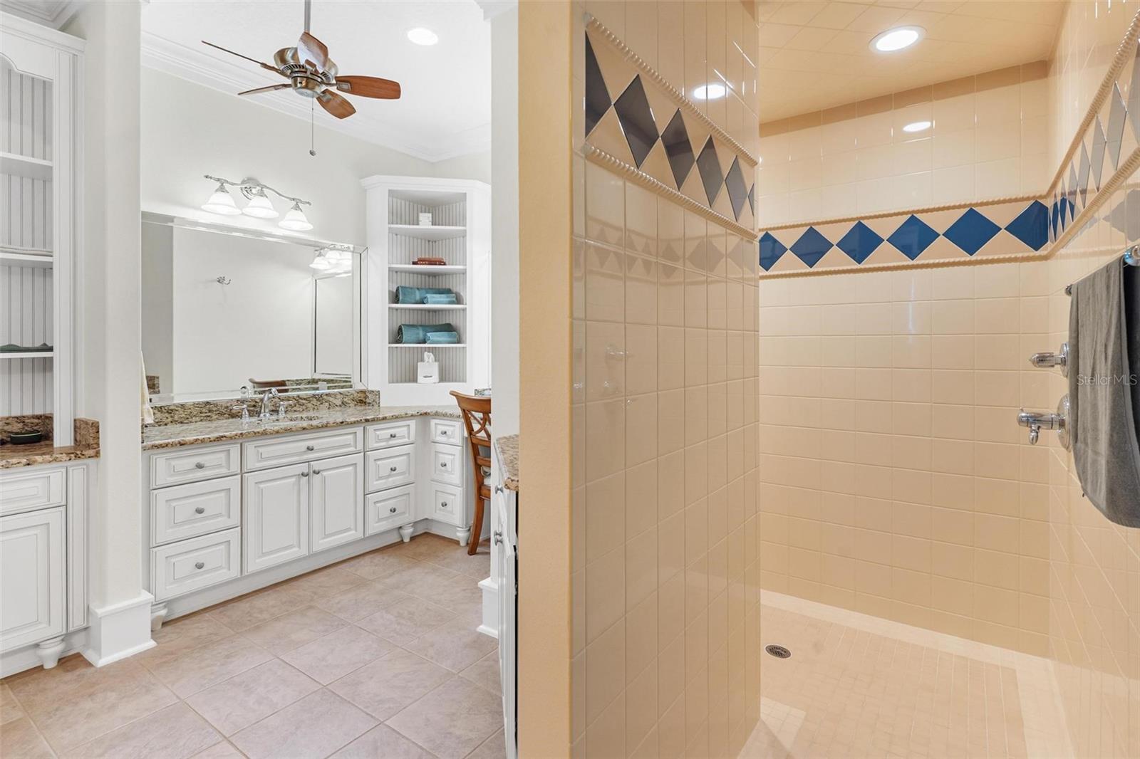 Listing photo id 27 for 10615 104th Circle