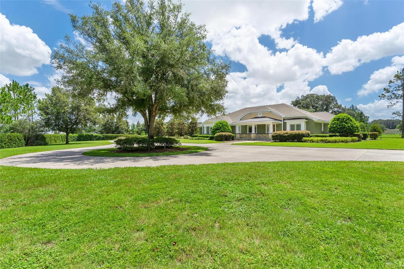 Listing photo id 50 for 10615 104th Circle