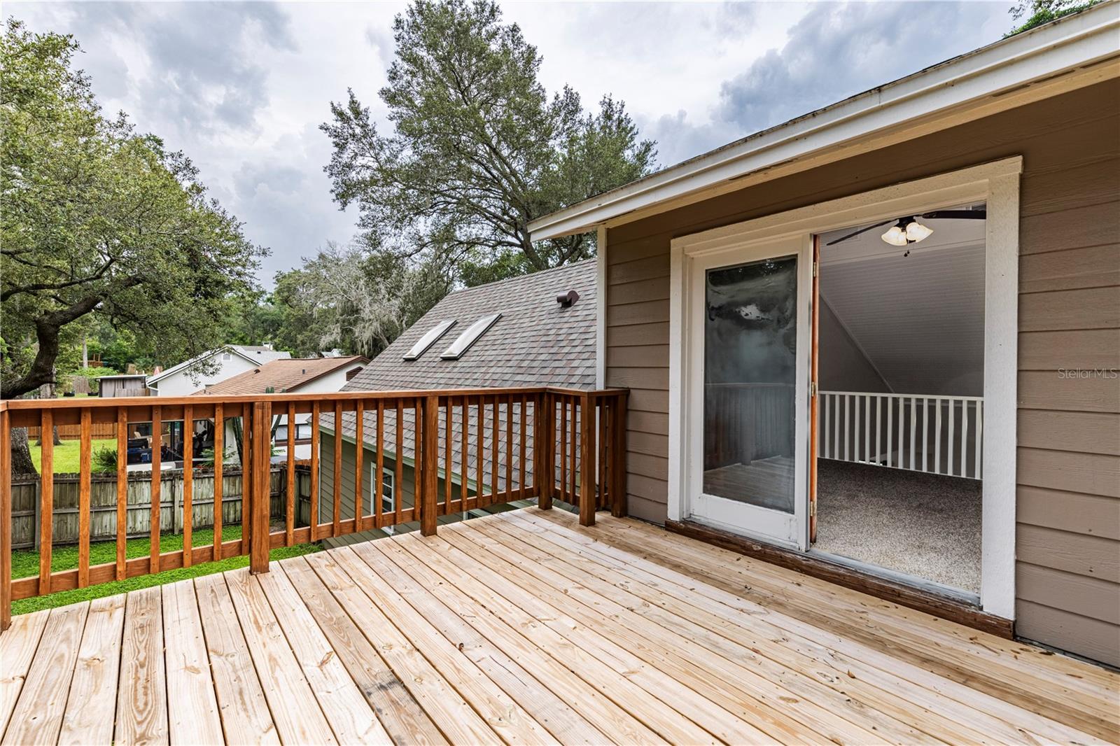 Image 16 of 39 For 411 Cobble Court