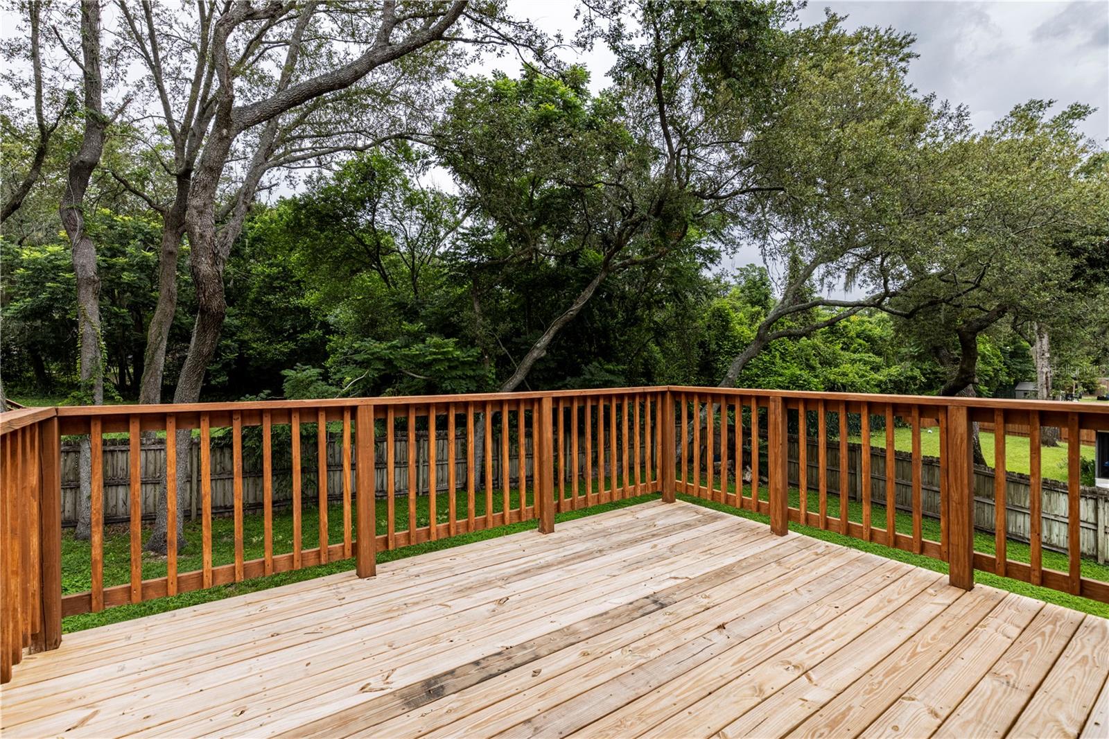 Image 17 of 39 For 411 Cobble Court