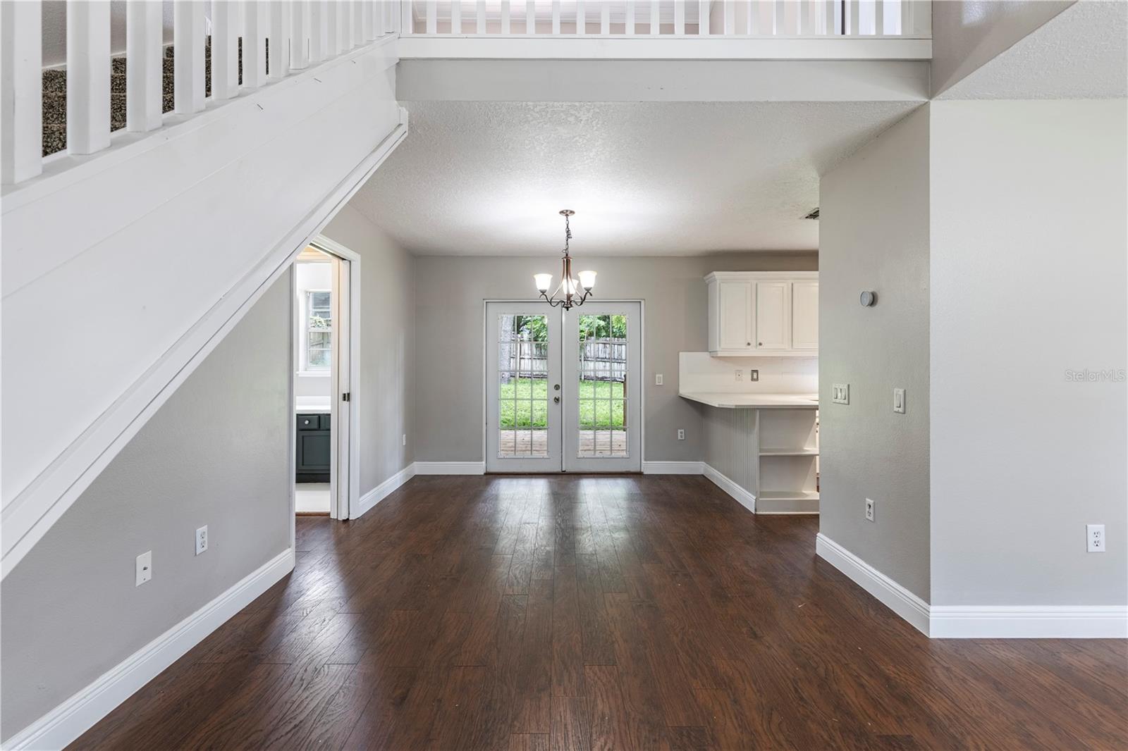 Image 2 of 39 For 411 Cobble Court