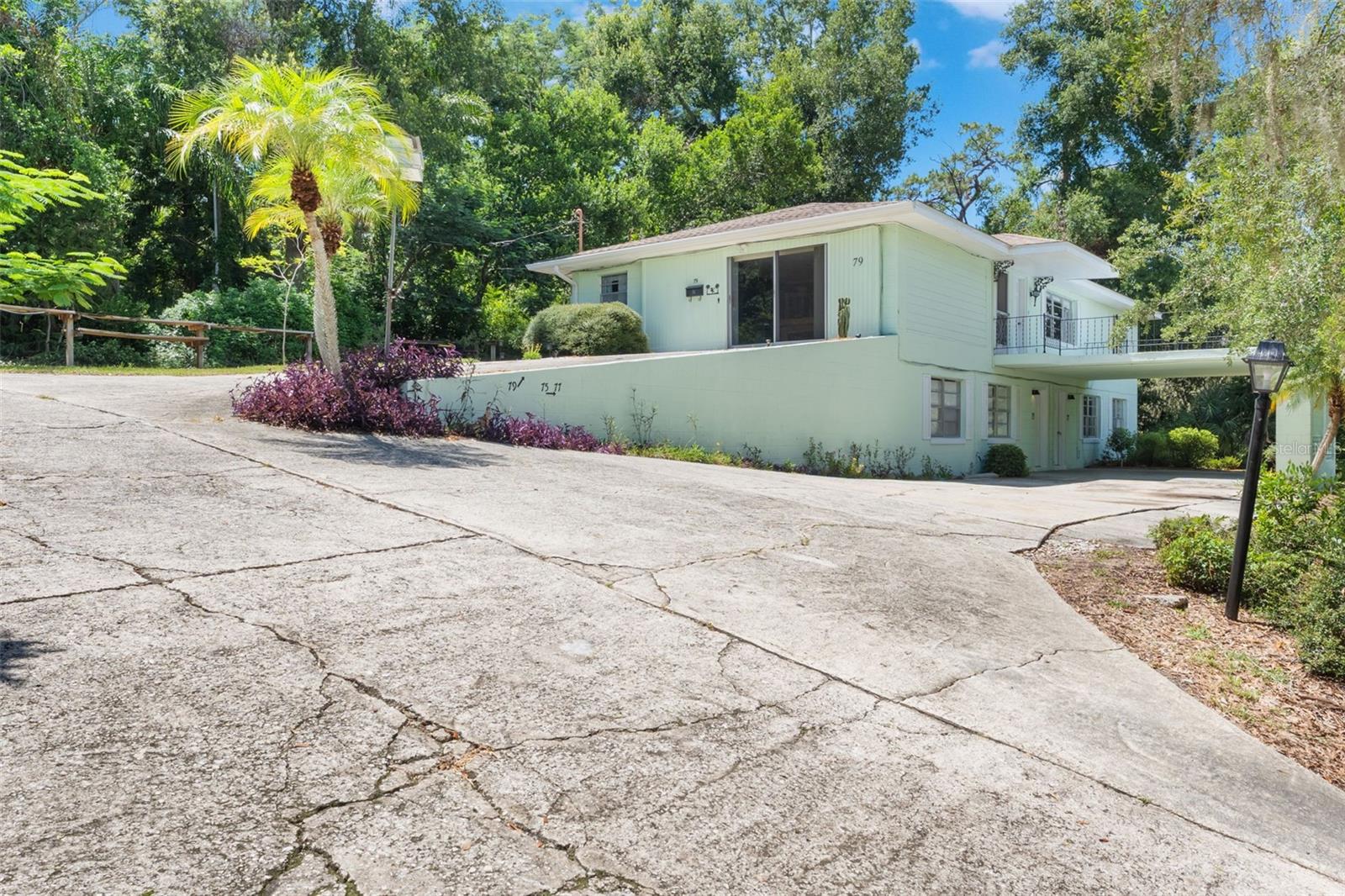 Details for 75 Sunnyside Drive, CLERMONT, FL 34711