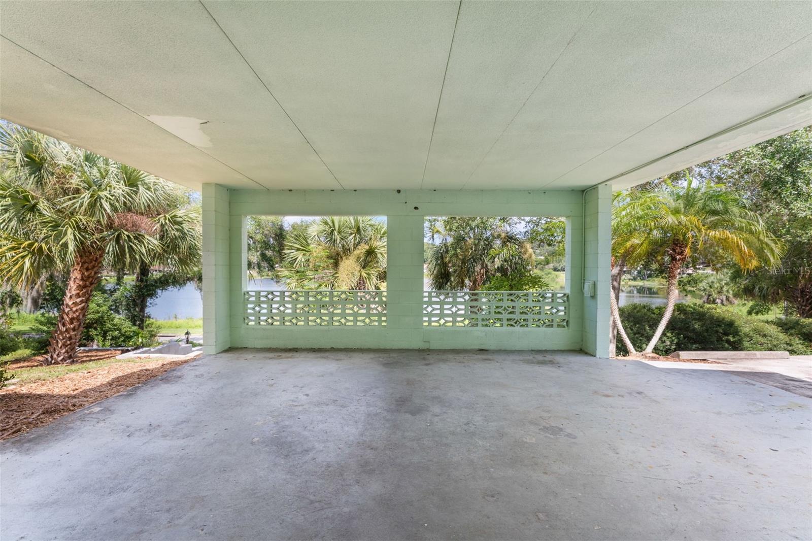 Image 6 of 50 For 75 Sunnyside Drive