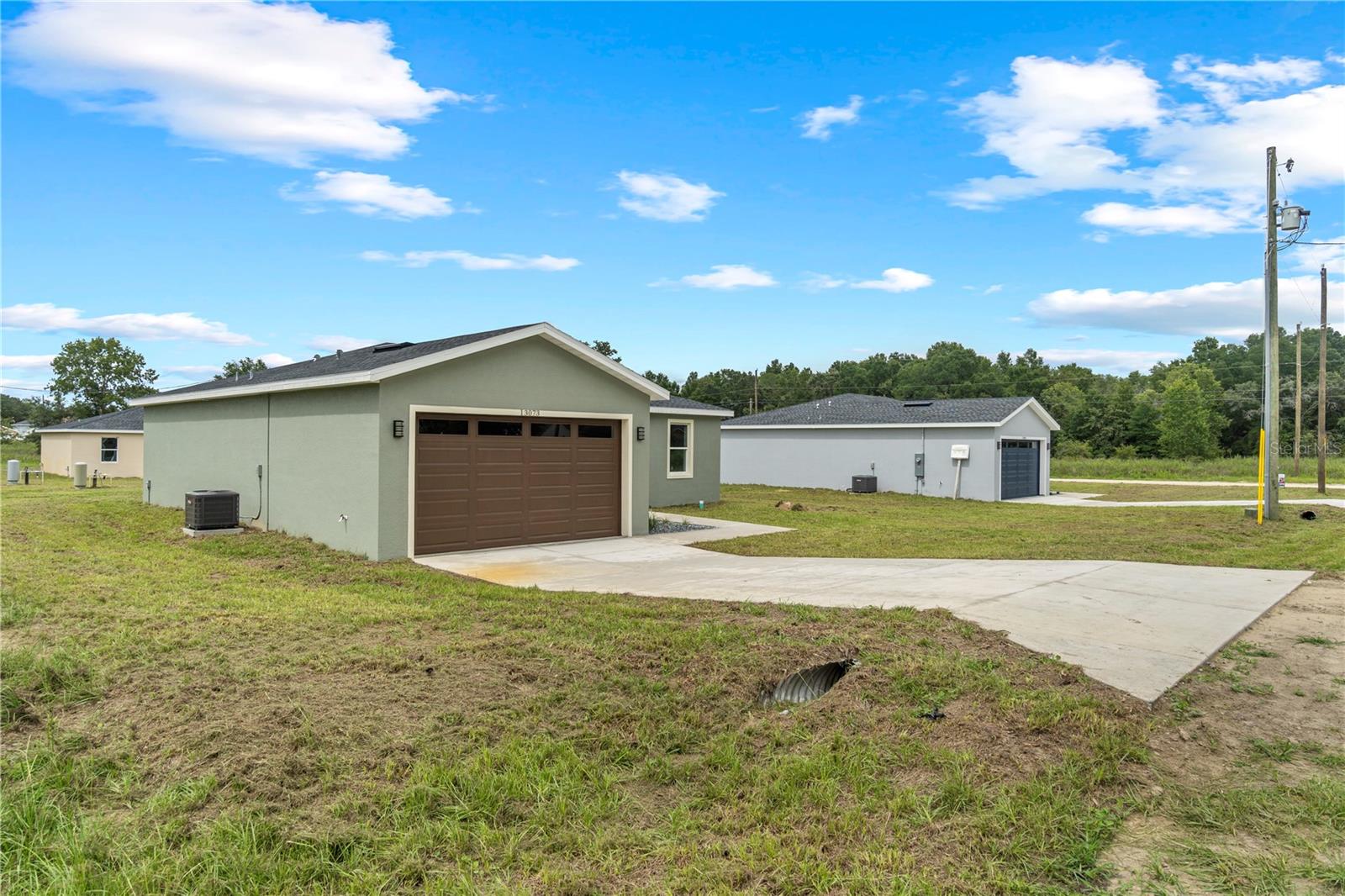 Image 5 of 26 For 13073 Sw 104th Lane