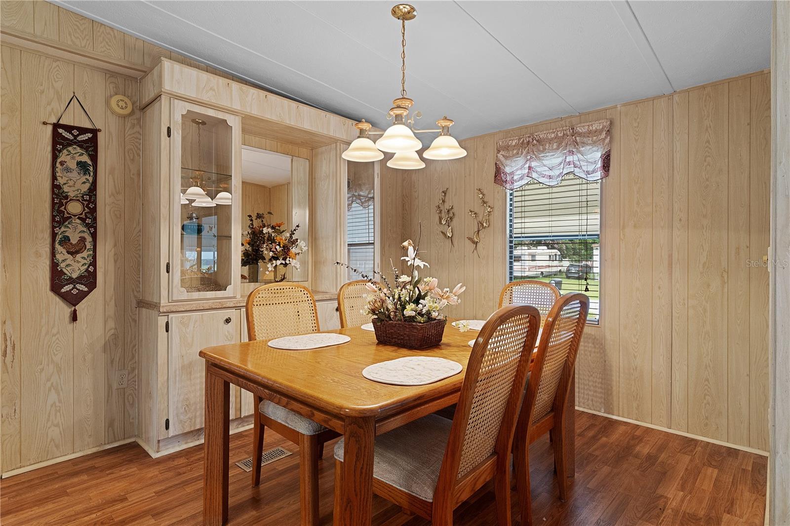 Image 11 of 48 For 14145 93rd Avenue