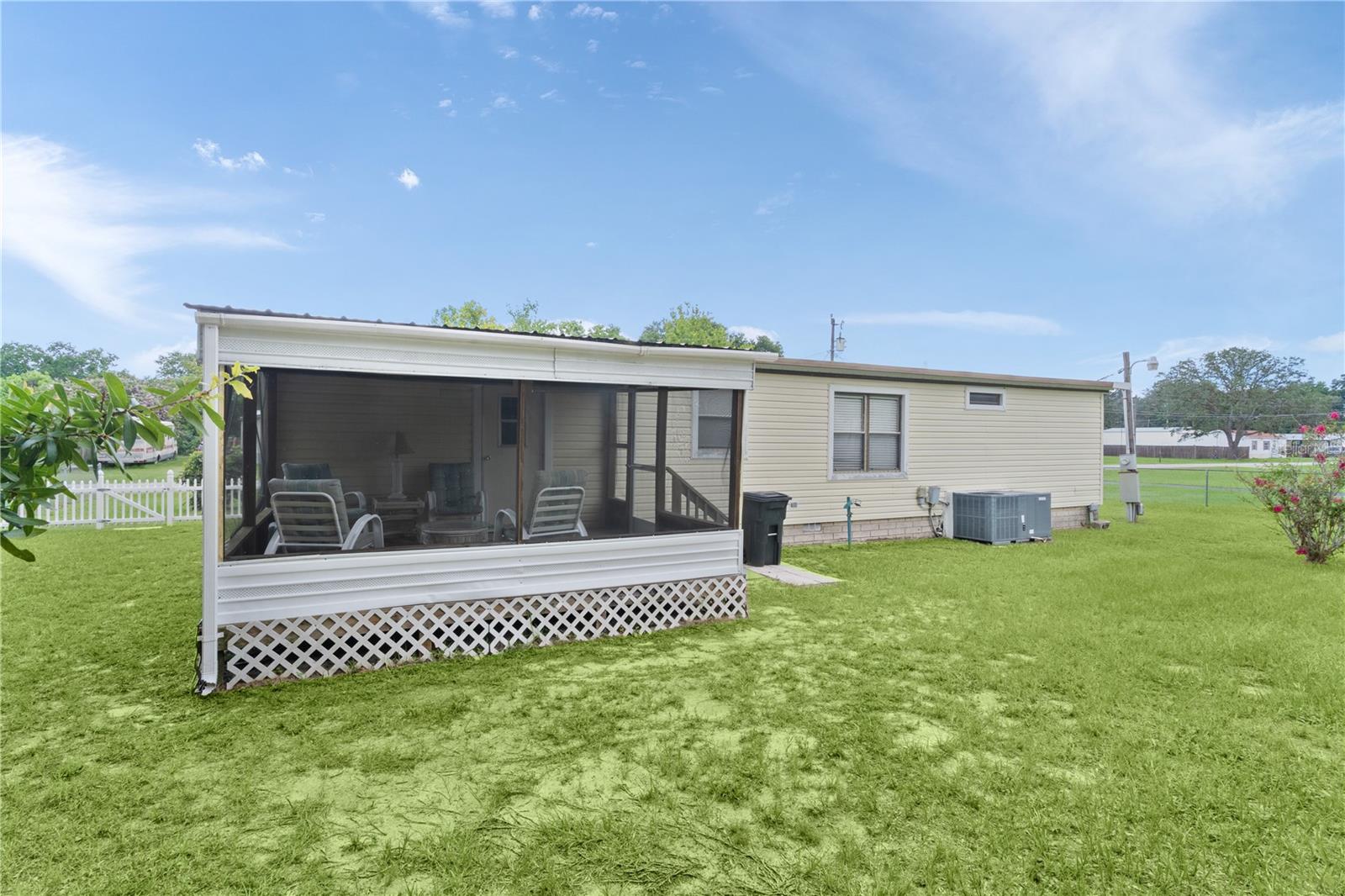 Image 36 of 48 For 14145 93rd Avenue