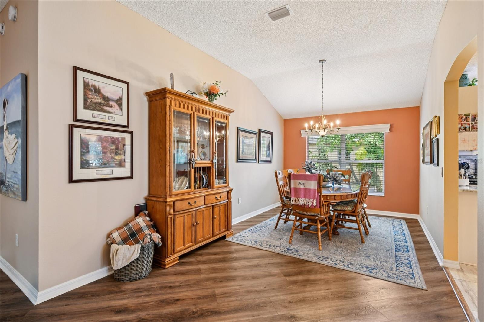 Image 13 of 62 For 2415 Morven Park Way