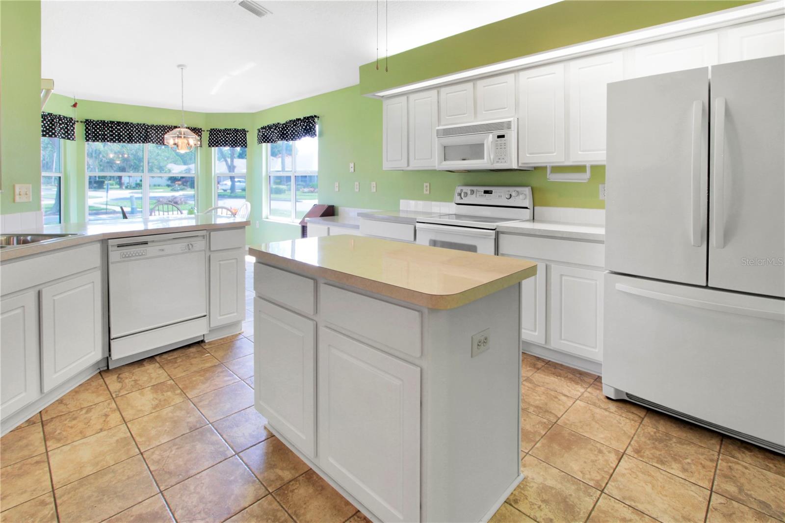 Image 5 of 26 For 2413 Baywater Road
