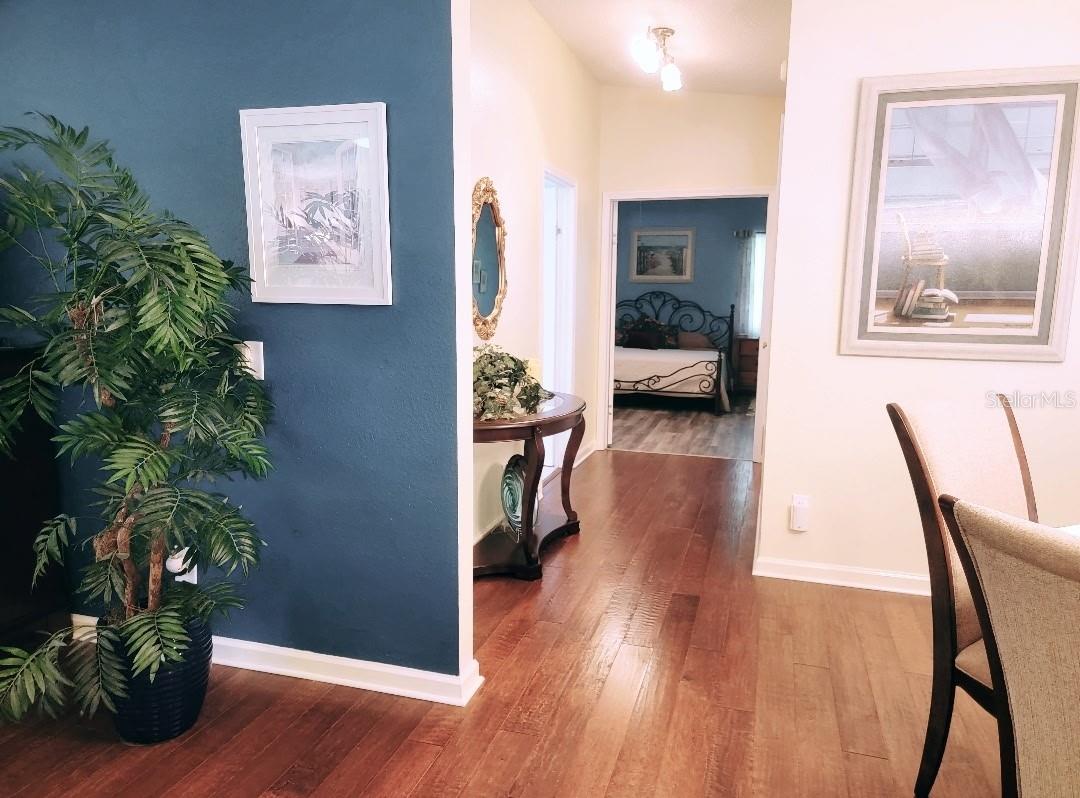 Image 7 of 20 For 704 Bolivar Street