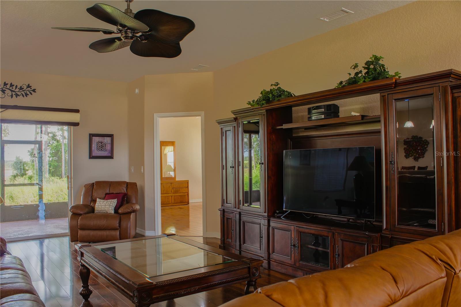 Image 12 of 40 For 23900 Narrowleaf Court