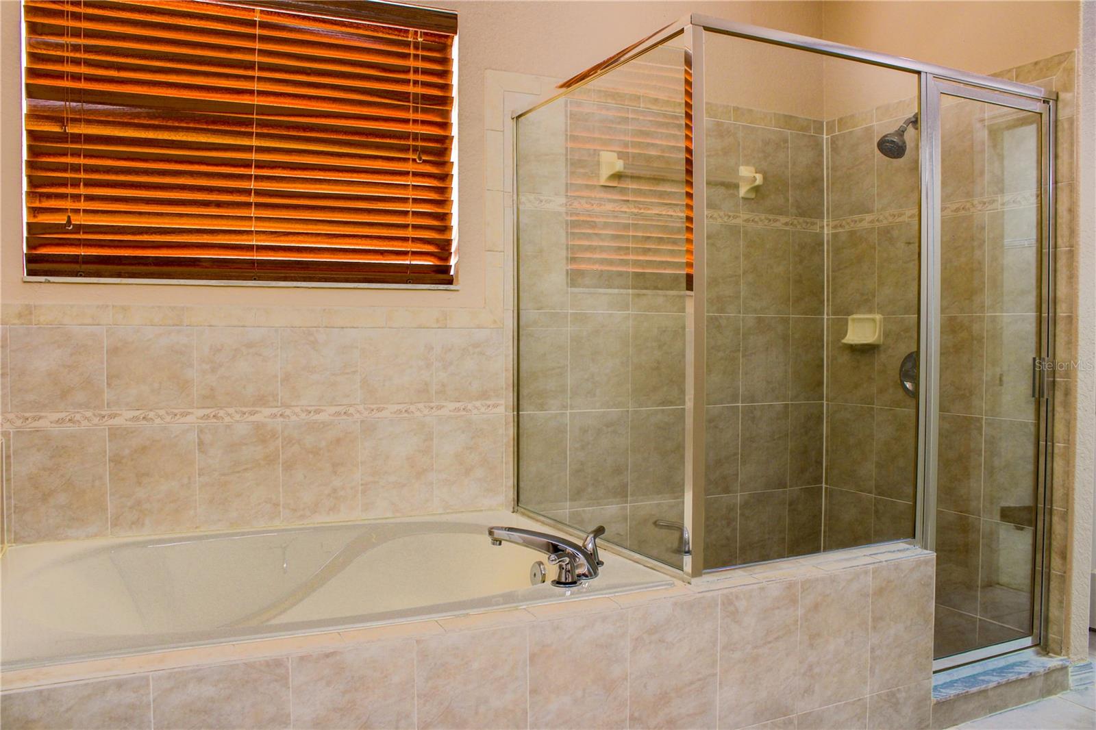Image 20 of 40 For 23900 Narrowleaf Court