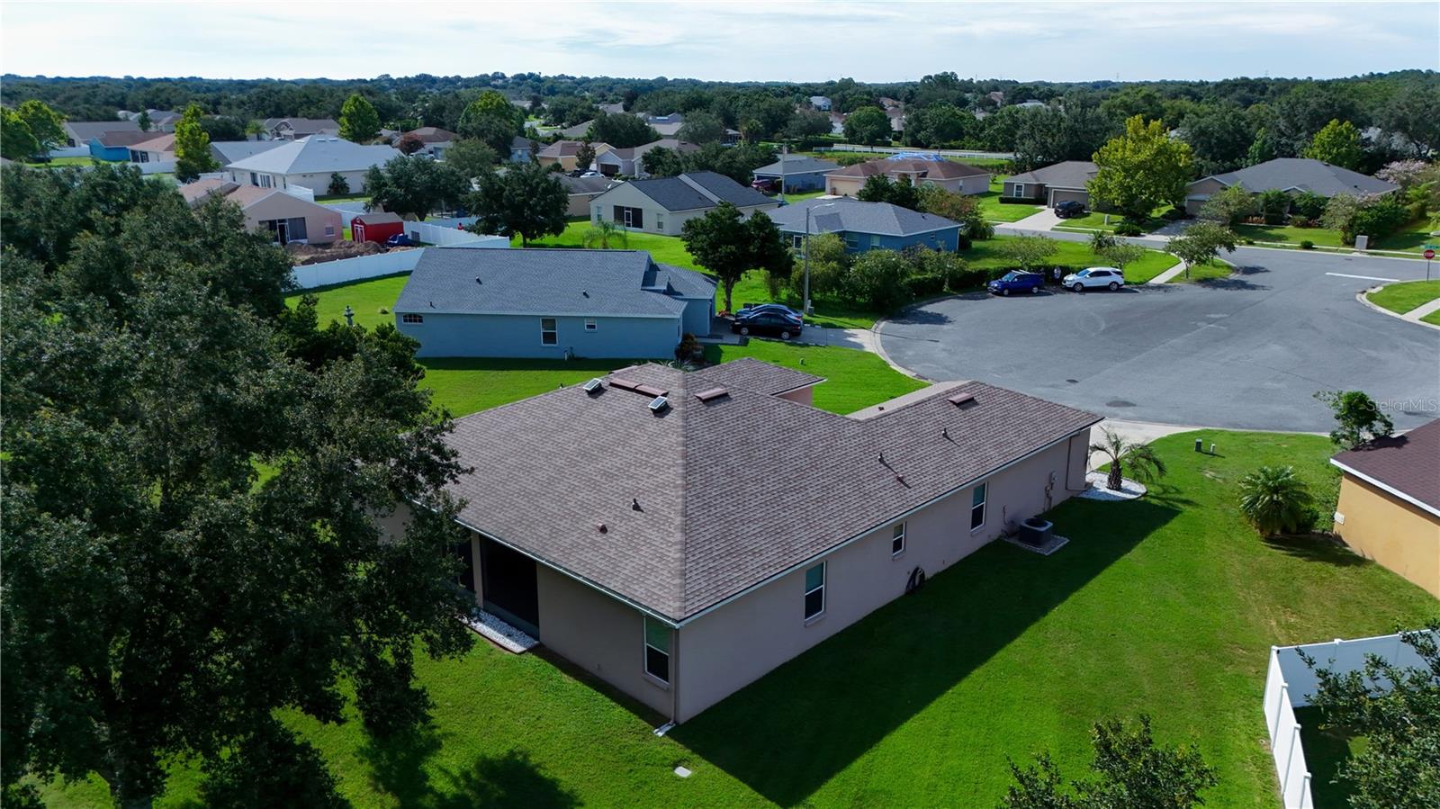 Image 37 of 40 For 23900 Narrowleaf Court