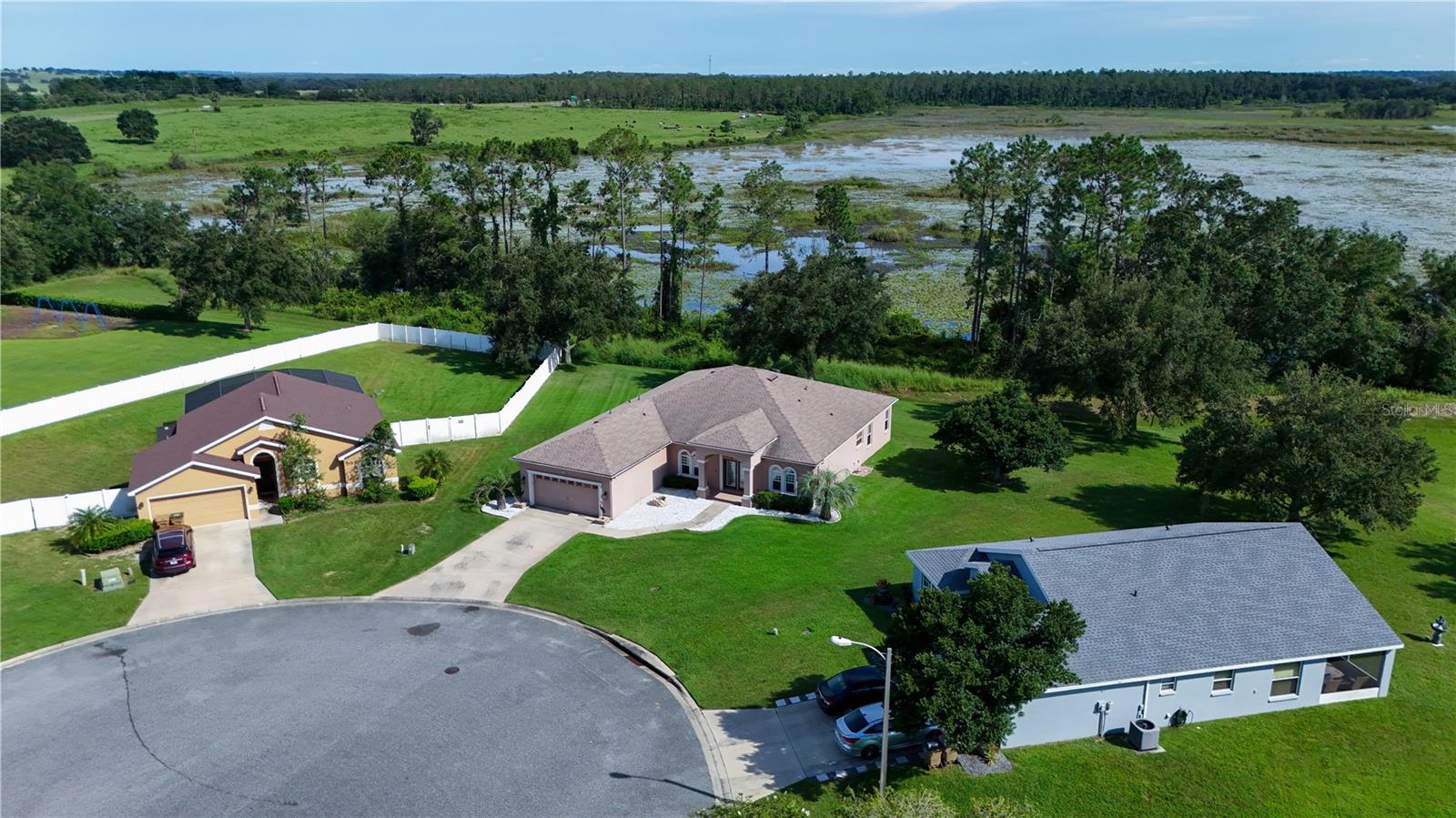 Image 38 of 40 For 23900 Narrowleaf Court