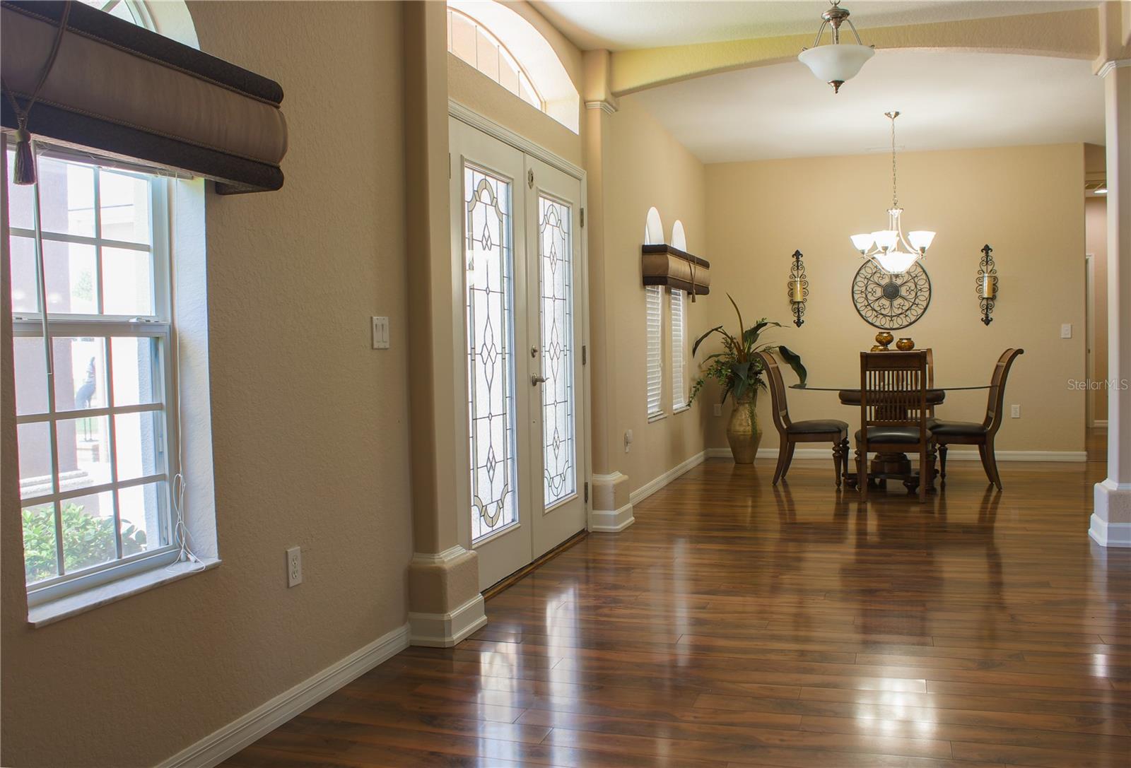 Image 8 of 40 For 23900 Narrowleaf Court