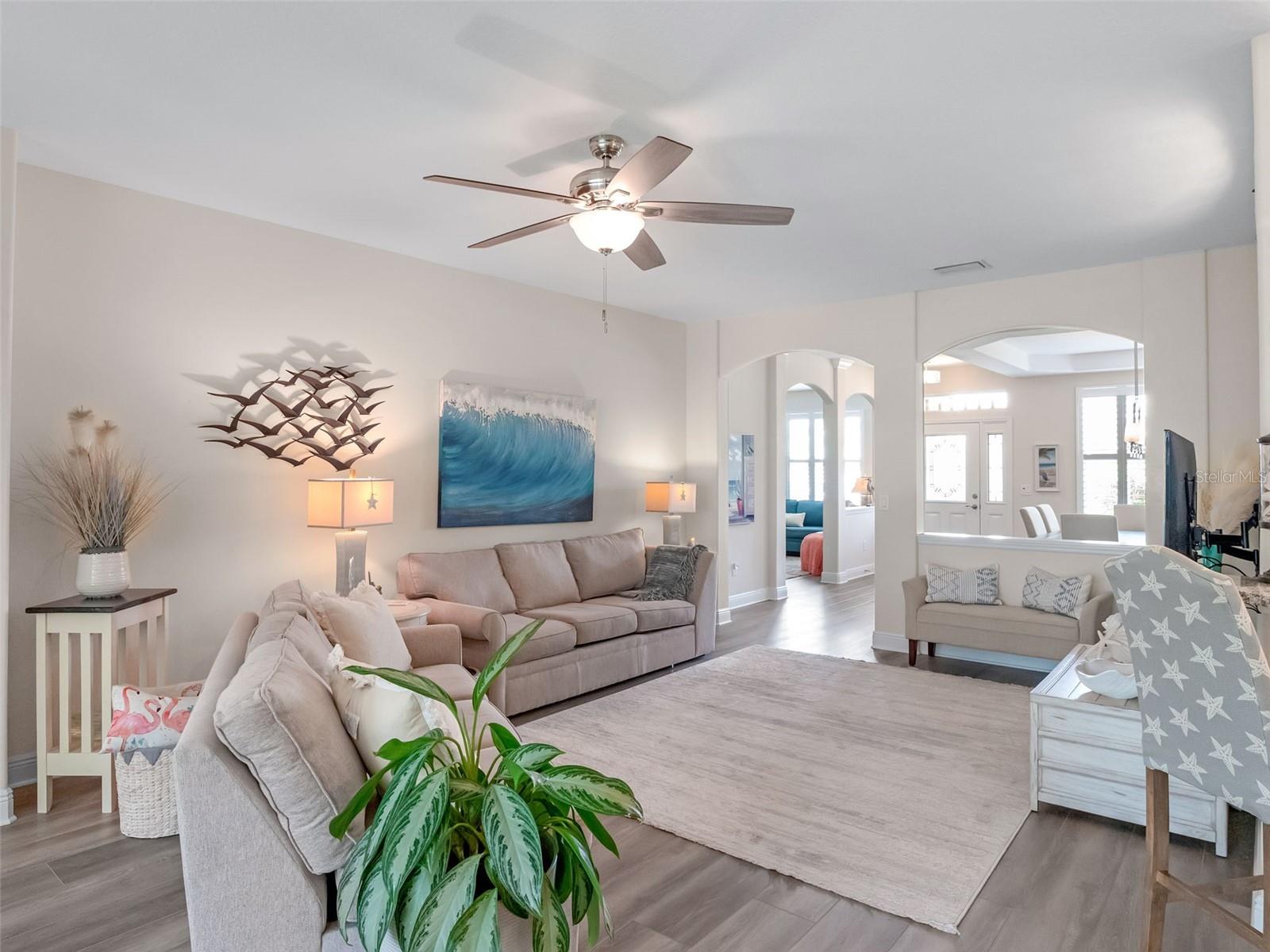 Image 10 of 50 For 26519 Manassas Drive