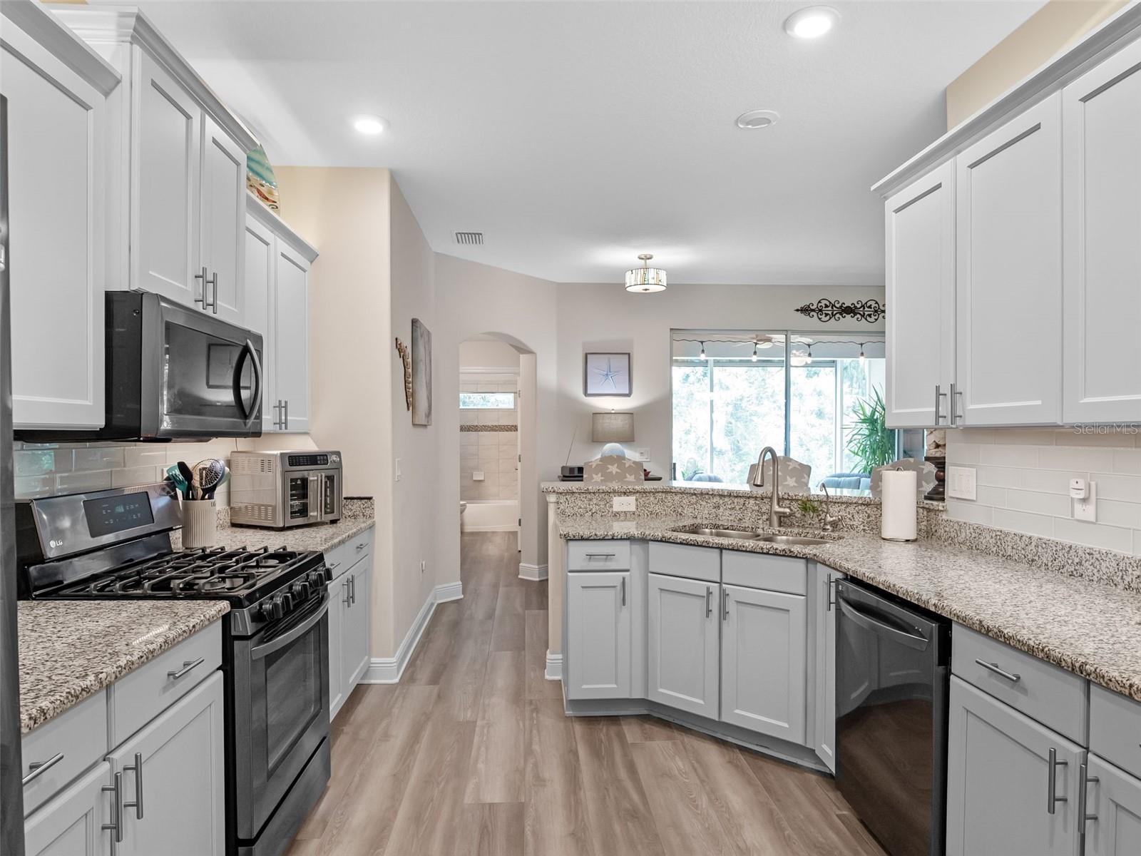 Image 14 of 50 For 26519 Manassas Drive