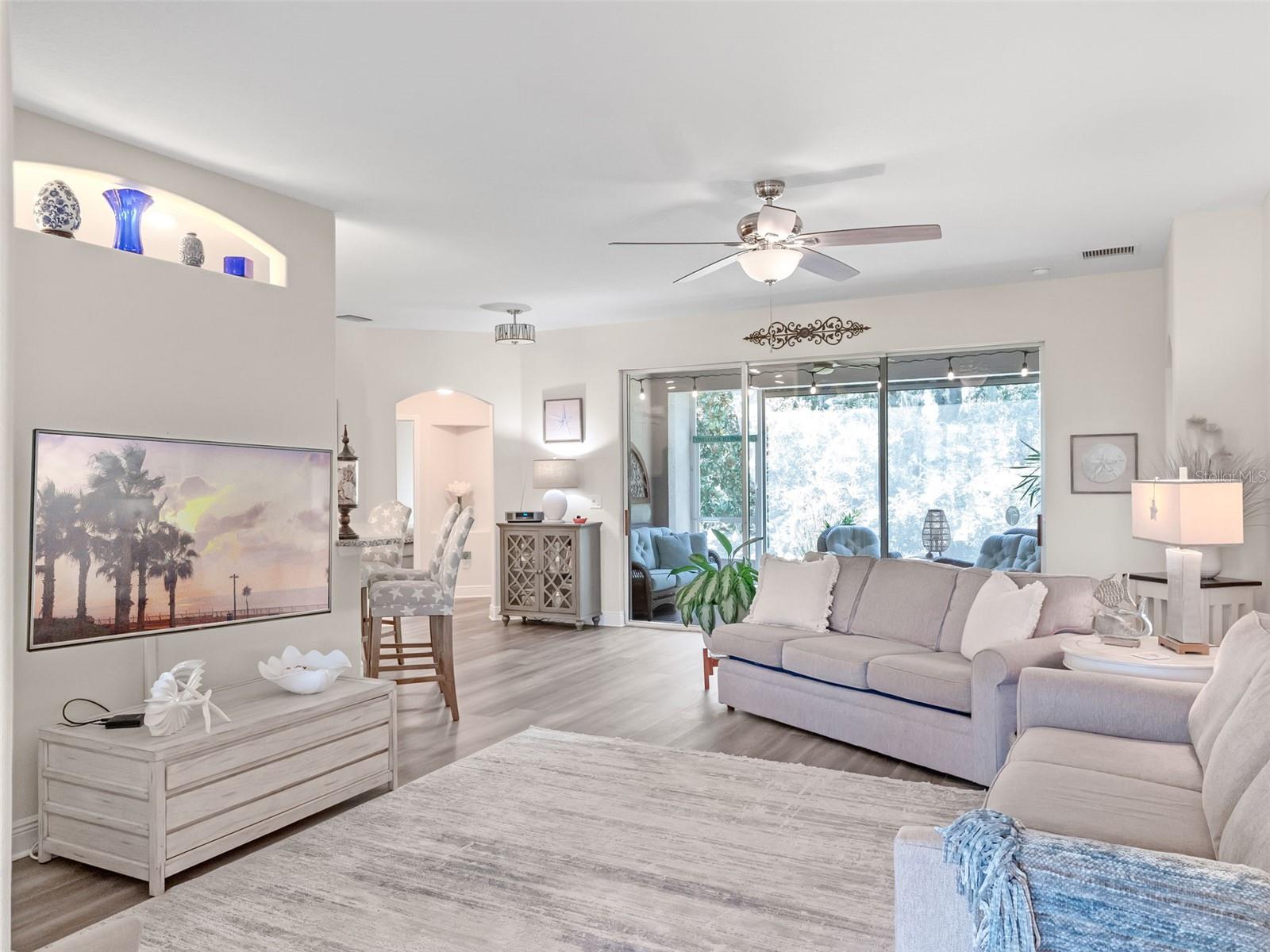Image 9 of 50 For 26519 Manassas Drive