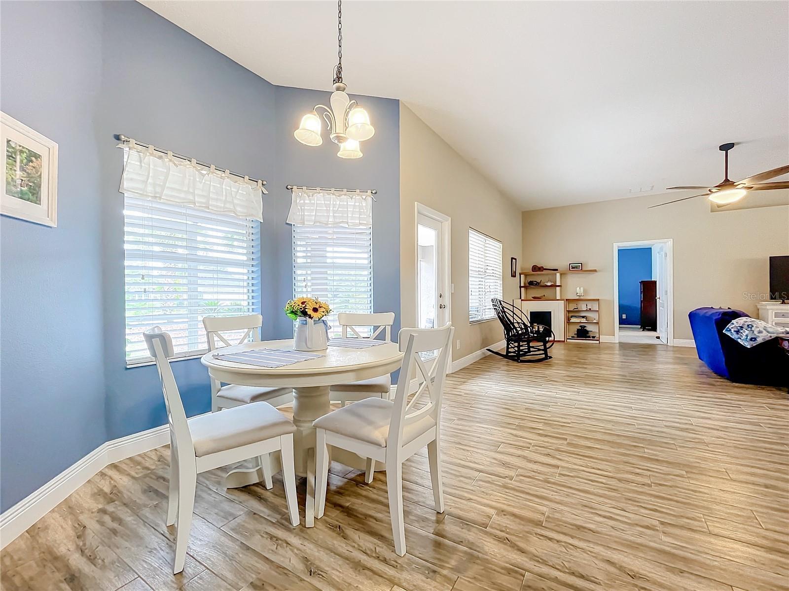 Image 10 of 21 For 36839 Wolf Court