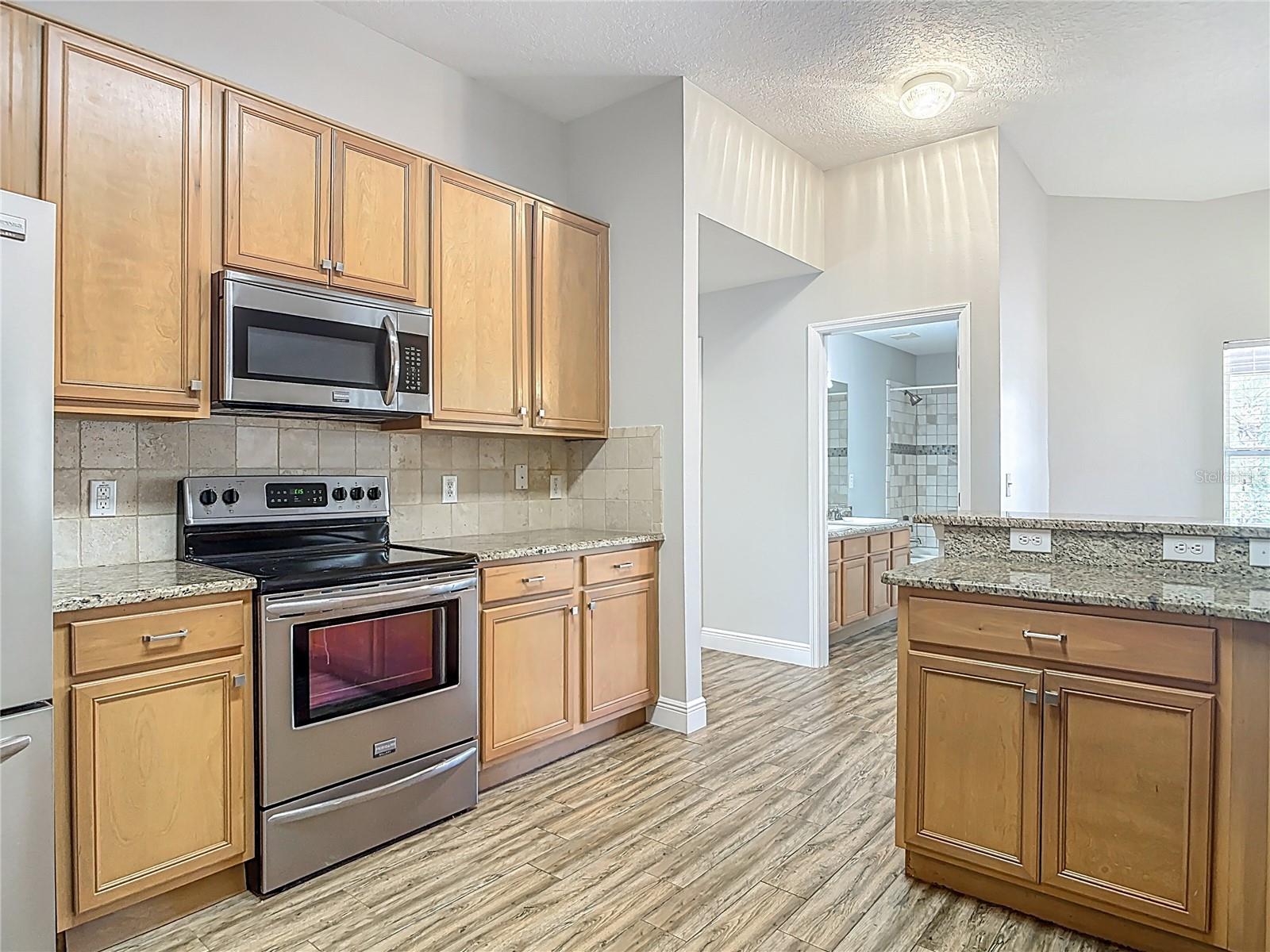 Image 26 of 61 For 36839 Wolf Court