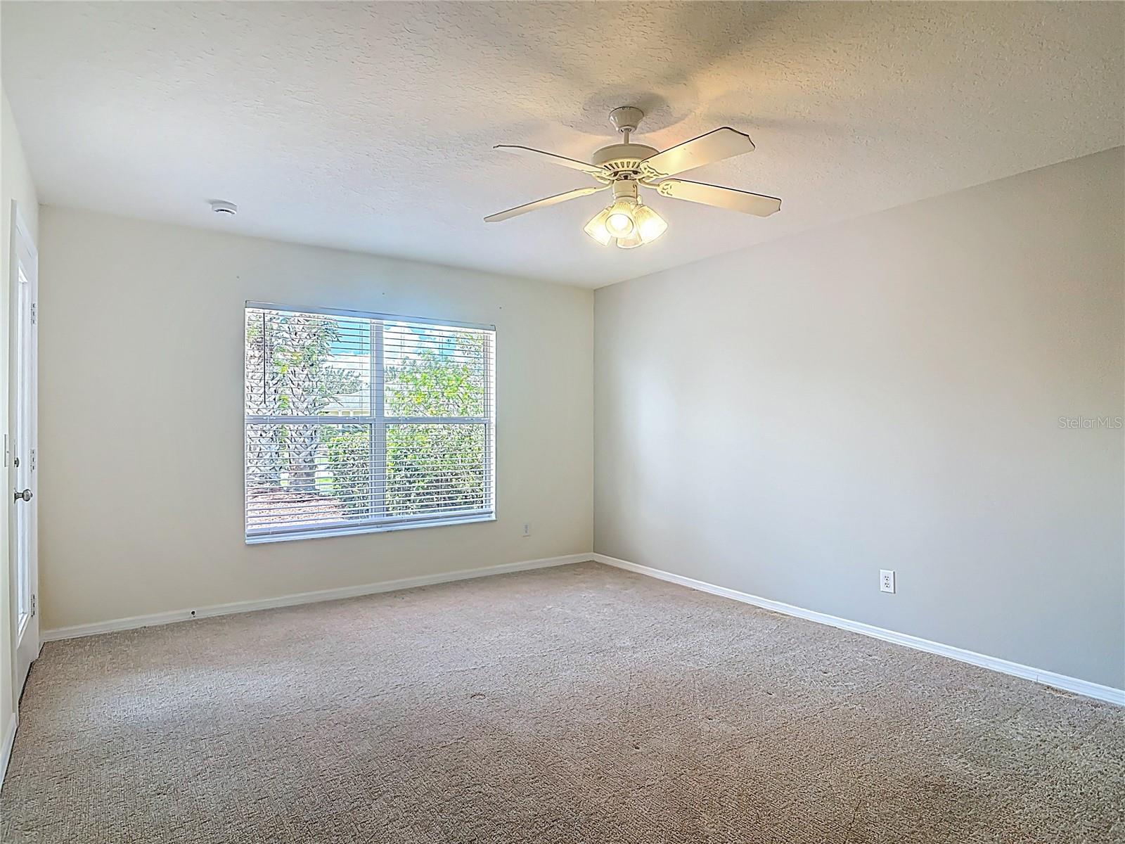 Image 40 of 61 For 36839 Wolf Court